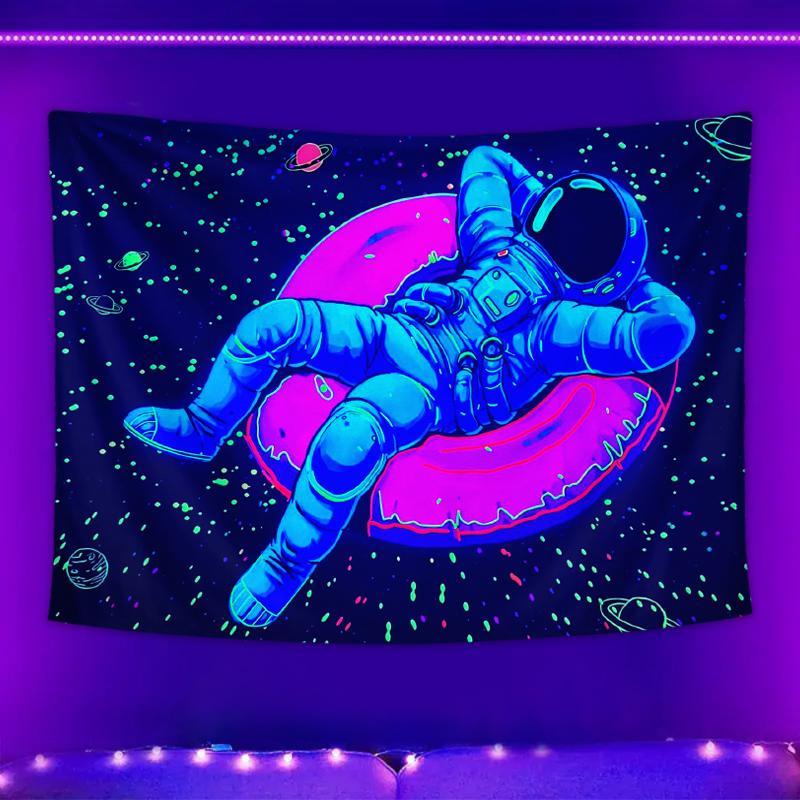 Astronaut Pattern Fluorescent Tapestry, 1 Count Dark Themed Light Tapestry, Cool Milky Way Space Starry Sky Tapestry, Living Room Bedroom Aesthetic Decor Wall Hanging, Tapestry Wall Mural