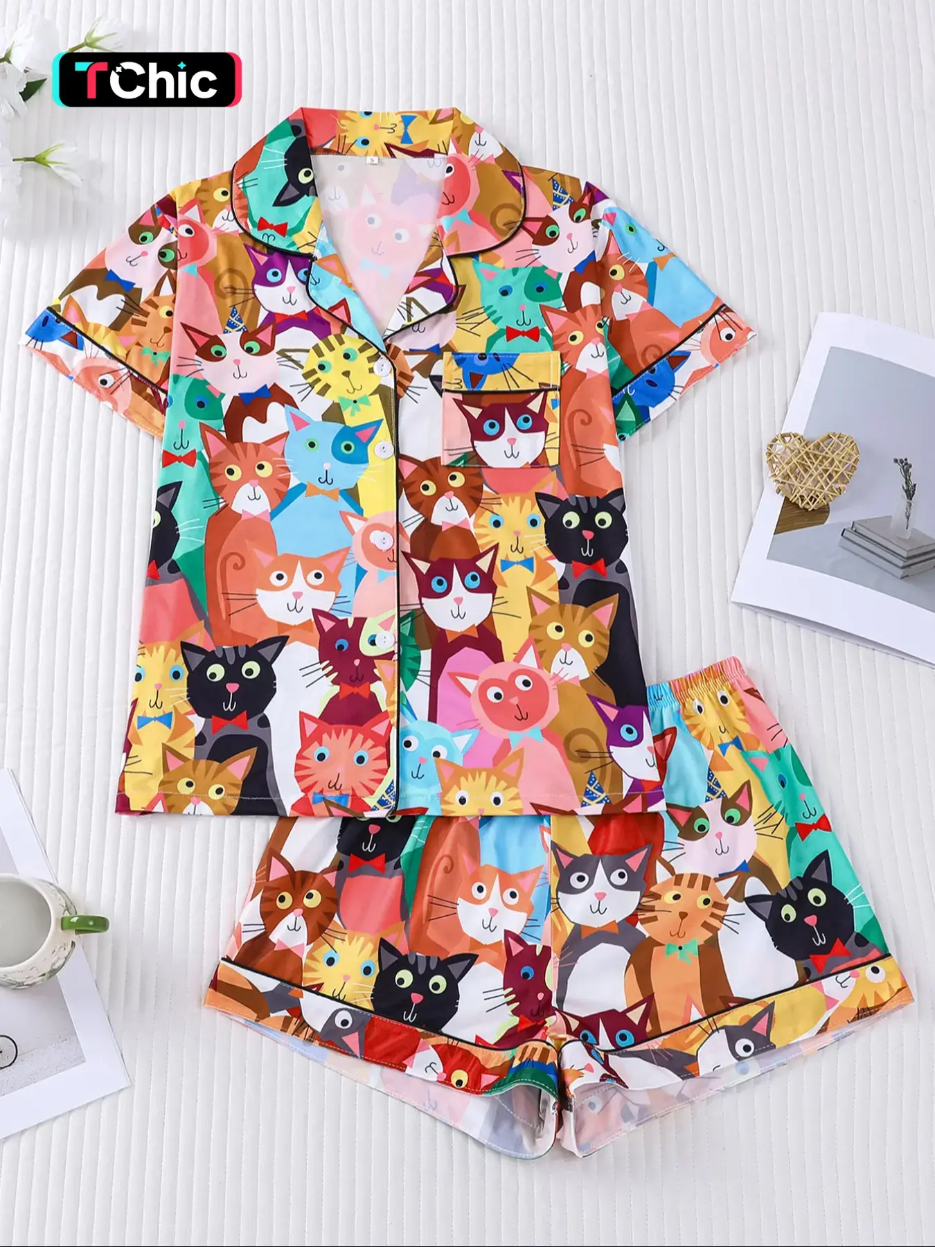 Cute Cat Print Women's Pajama Set, Short Sleeve Button Front Top & Elastic Shorts, Casual Summer Sleepwear, 2 Piece