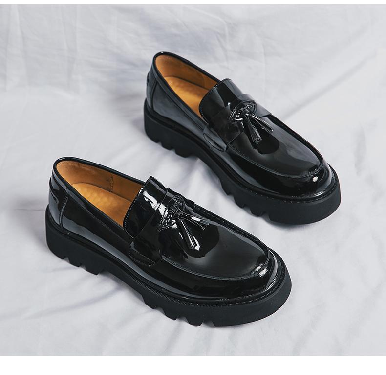 British Style Men's Fashion Loafers Patent Leather Tassel Loafers Black Thick-Soled Slip-on Formal Shoes Simple Casual Plus Size Dress Shoes for All Seasons