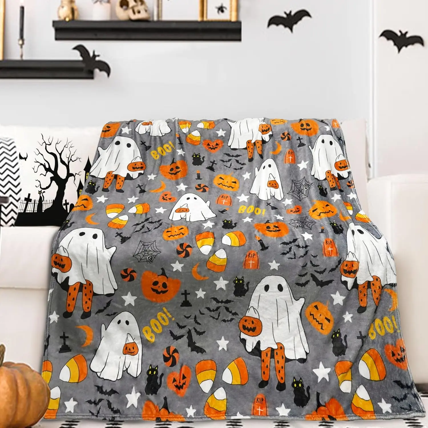 Throw Blanket Super Soft Cozy and Plush for Couch and Chair Halloween Blankets and Throws Pumpkin Spider Ghost Blanket