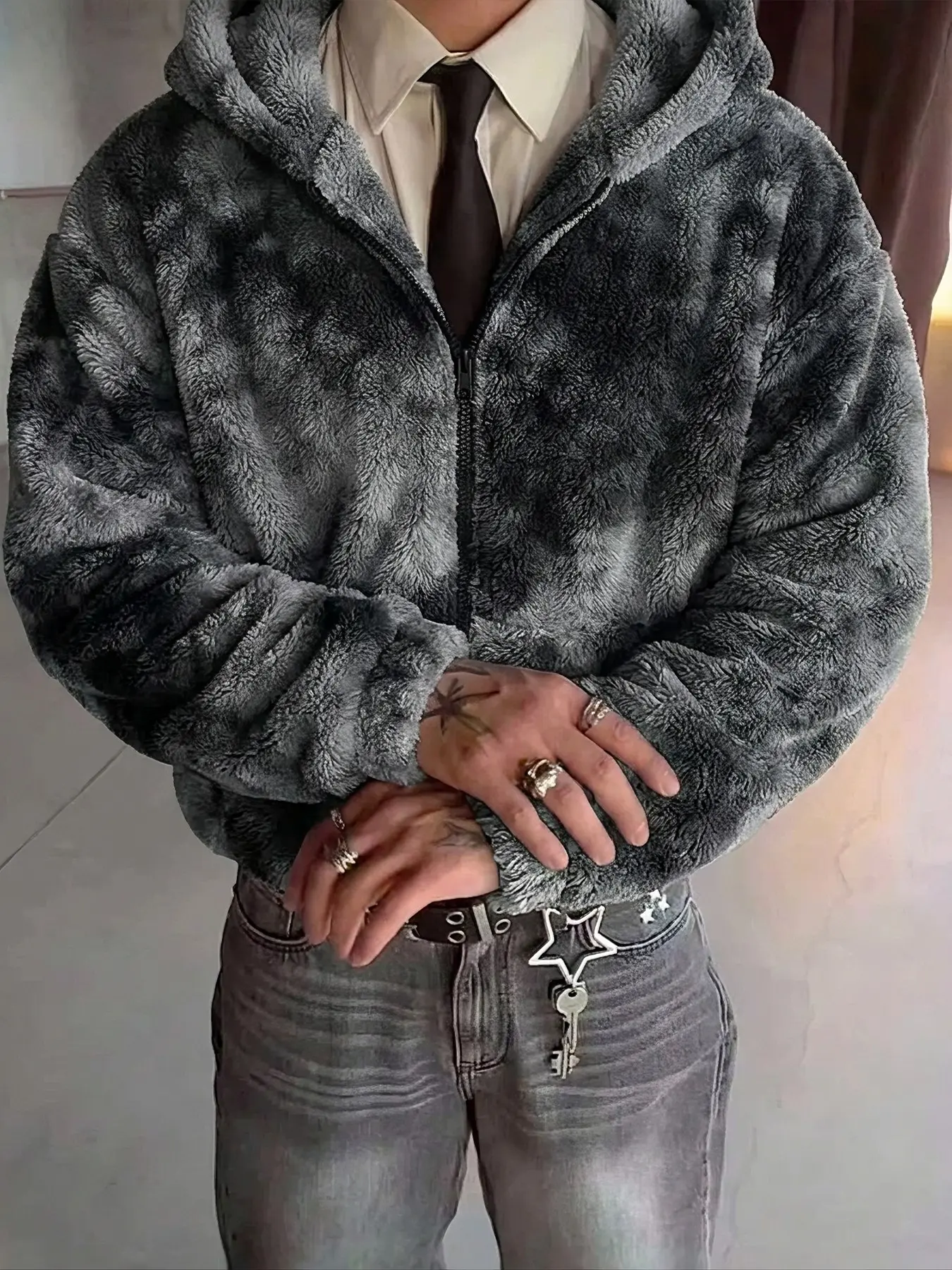 Men's Gradient Gray Tie Dye Full Zip Hooded Sherpa Fleece Jacket, Loose Regular Fit Long Sleeve Cuffed Warm Fluffy Plush Hoodie Coat For Fall Winter Street Daily Casual Wear