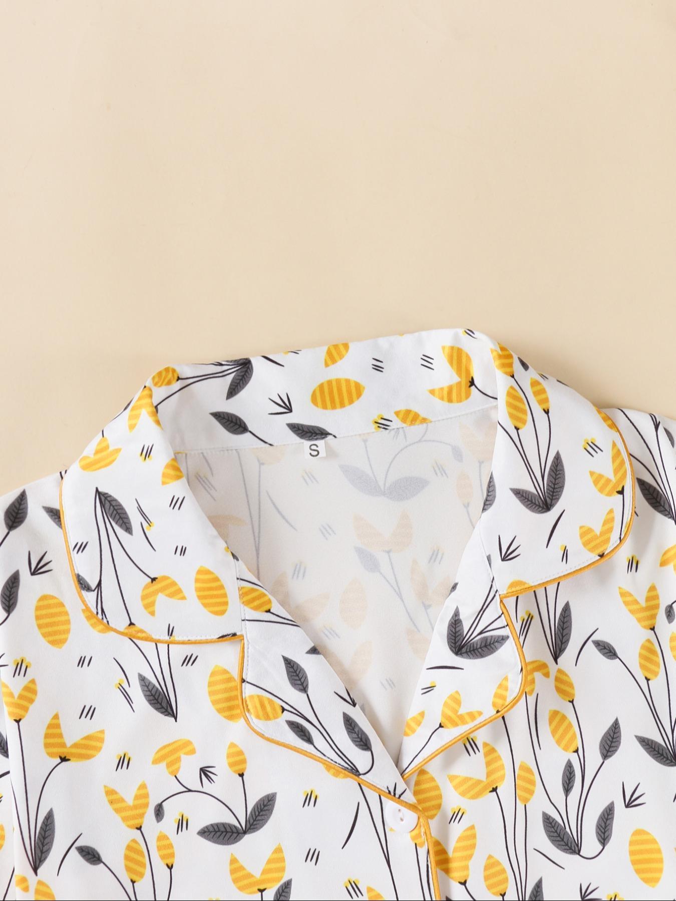 Women's All Over Bowknot Print Pajama Two-Piece Set, Cute Short Sleeve Lapel Top & Pocket Shorts PJ Set, Women's Sleepwear for Summer