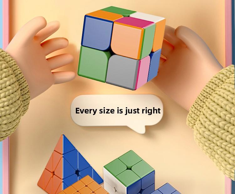Morandi macaron, third-order Rubik's Cube toy, class boredom, artifact, Internet celebrity pyramid 245, puzzle early education
