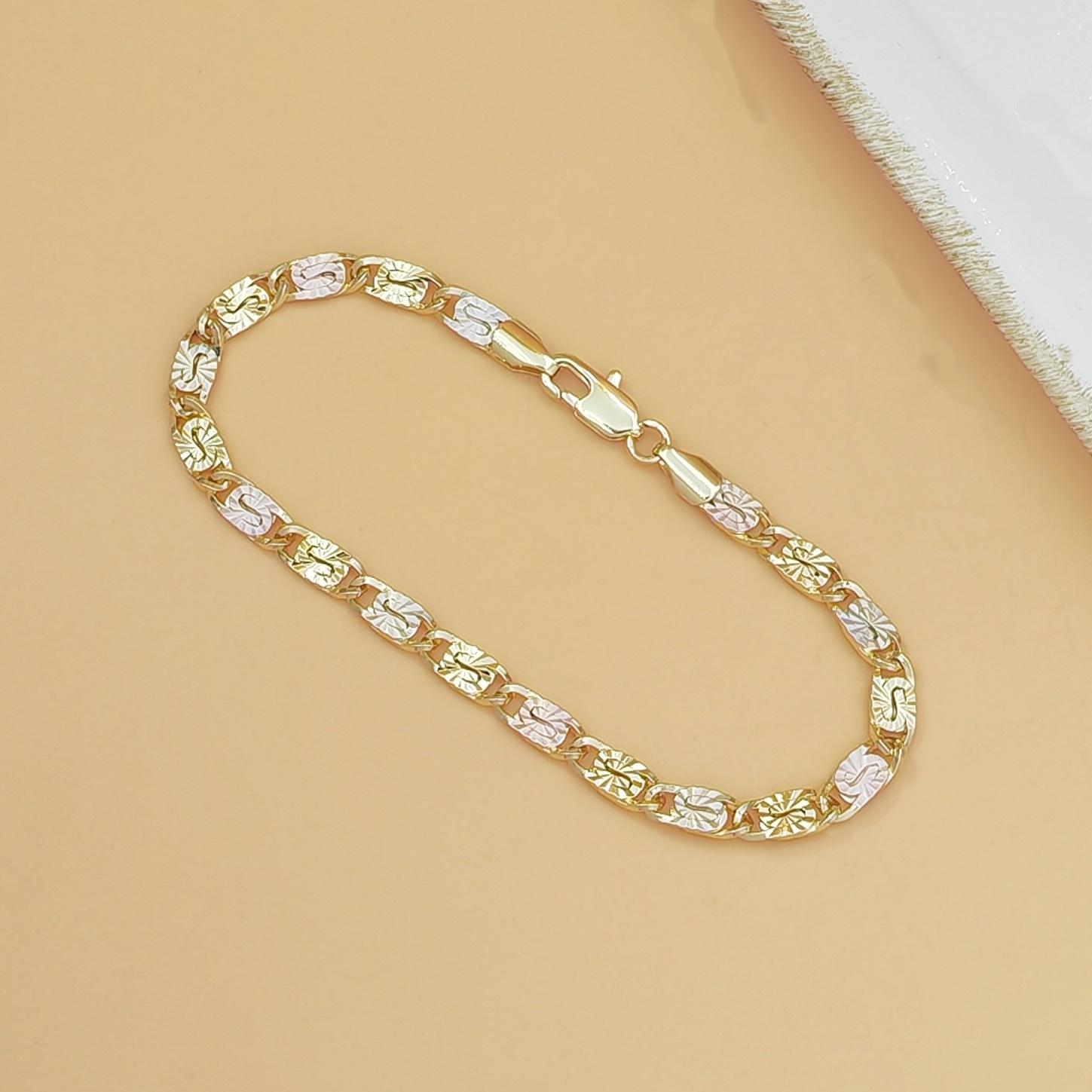 Geometric Block Link Chain Bracelet for Men & Women Punk Hip Hop Style Streetwear Aesthetic Jewelry Trendy Stackable Minimalist Accessory for Daily Outfits, Rave, Party & Matching Couples