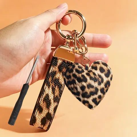 Leopard Print Heart Purse Charm Bag Keyring & Leopard Print Car Key Fob Lanyard with Anti-Lost D-Ring Faux PU Leather Keychain, Key Chain for Car Keys, Car Key Holder Strap Car Key Handbag Charms Bag Pendant Automotive Accessories Couple Gift