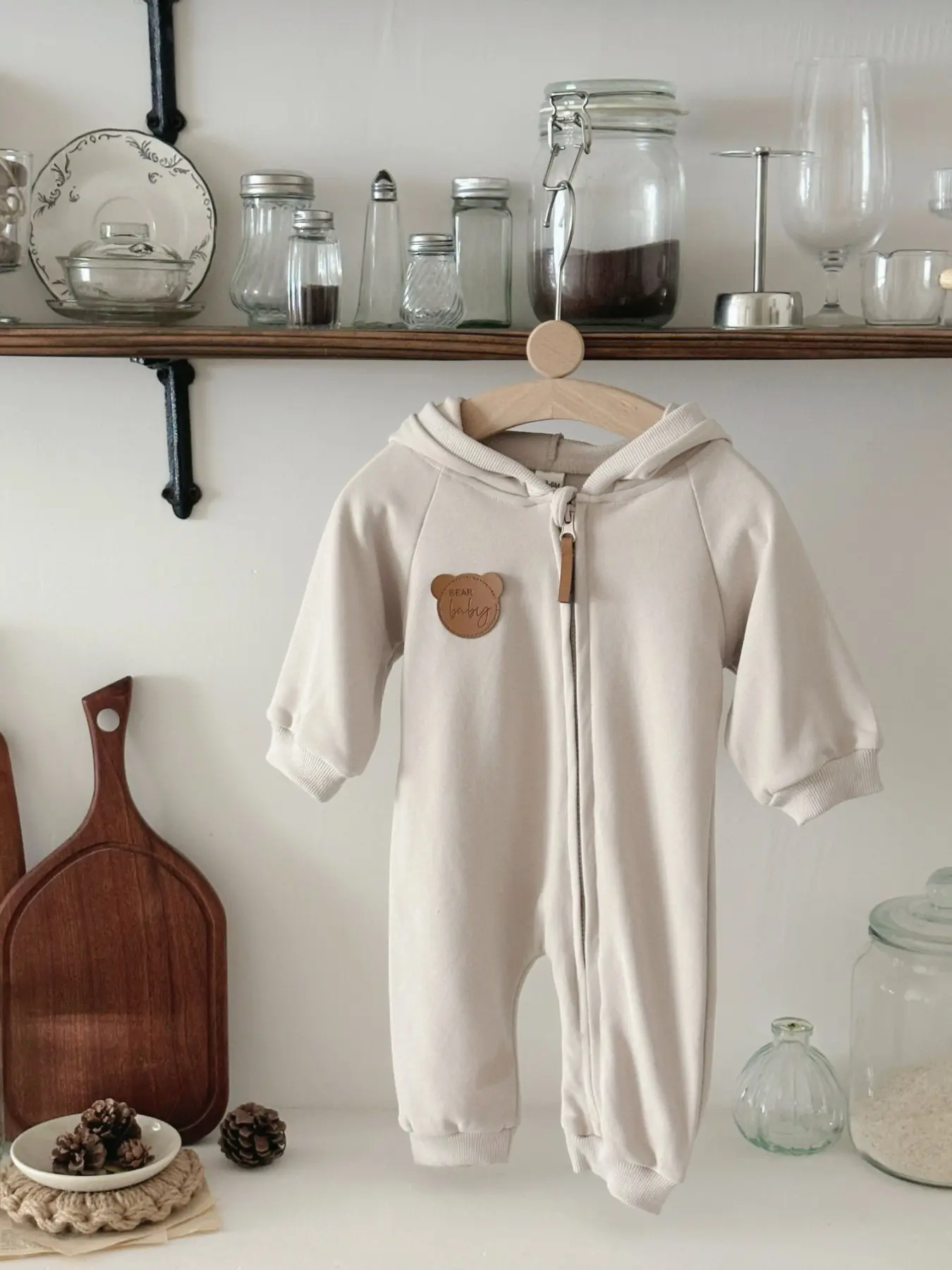 Unisex Baby Bear Hooded Zipper Romper, Soft Knit One-Piece, Three Colors Available, Perfect for Newborns, Versatile and Cozy, Baby Clothing