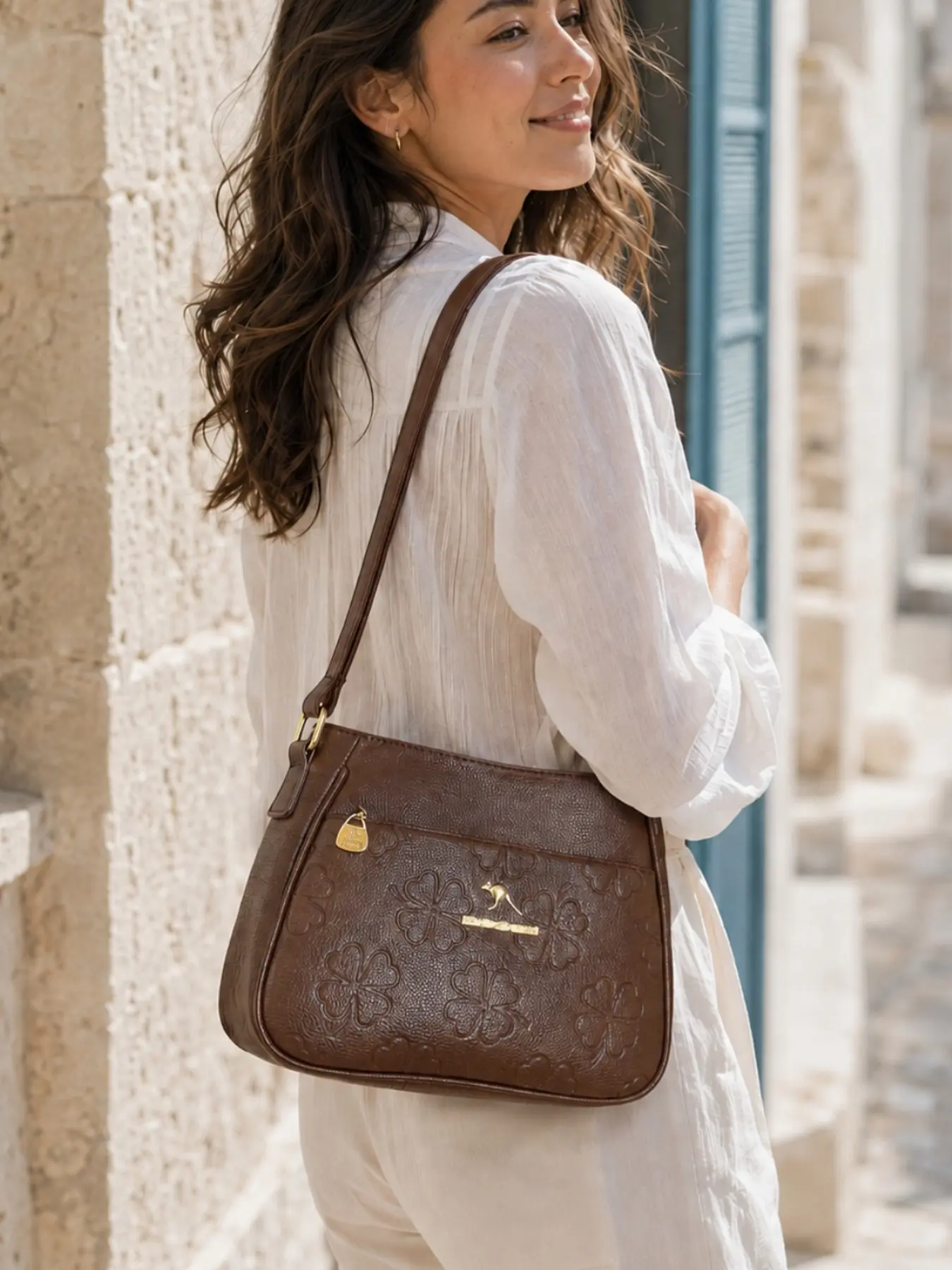 Embossed Crossbody Bag for Women, Soft Wear-resistant Leather Shoulder Handbag, Multi-compartment Daily Sling Bag Suitable for Mom Shopping Travel