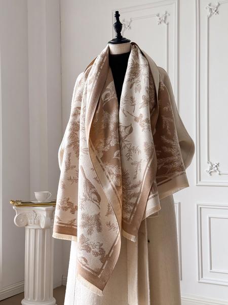 Women's Winter, Loose Fit Floral Pattern Shawl, Casual Loose-Fit Design, Thick Woven Fabric, Warm & Soft, Perfect for All Seasons, Elegant Fashion Accessory