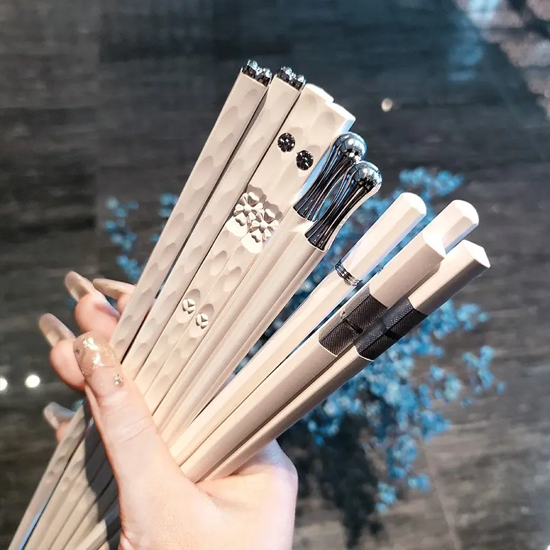 5 Pairs Luxury Silver Color Simple Chopsticks Set, Reusable Glass Fiber Sushi Sticks, Non-Slip Durable, Ideal for Parties Weddings Hotels Restaurants Gifts