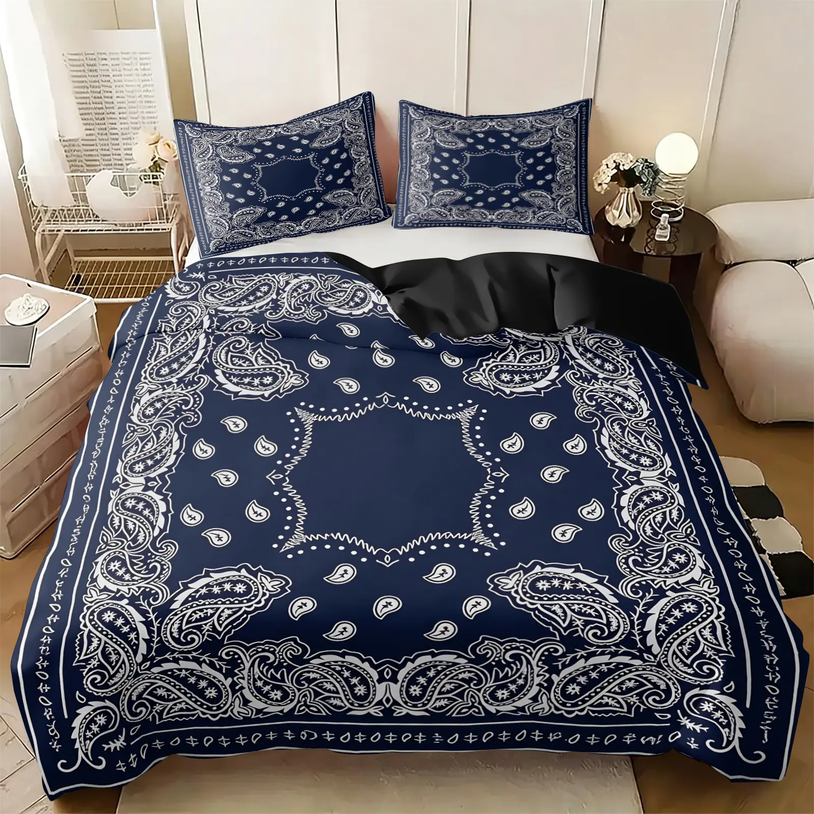 Navy Blue Paisley Bandana Print Duvet Cover Set, Includes 1-2 Pillowcases, Vintage Classic Bandana Style Bedding With Black Inner Liner, Soft Skin‑Friendly Fabric Bed Set All Size, Retro Aesthetic Room Decor For All‑Season