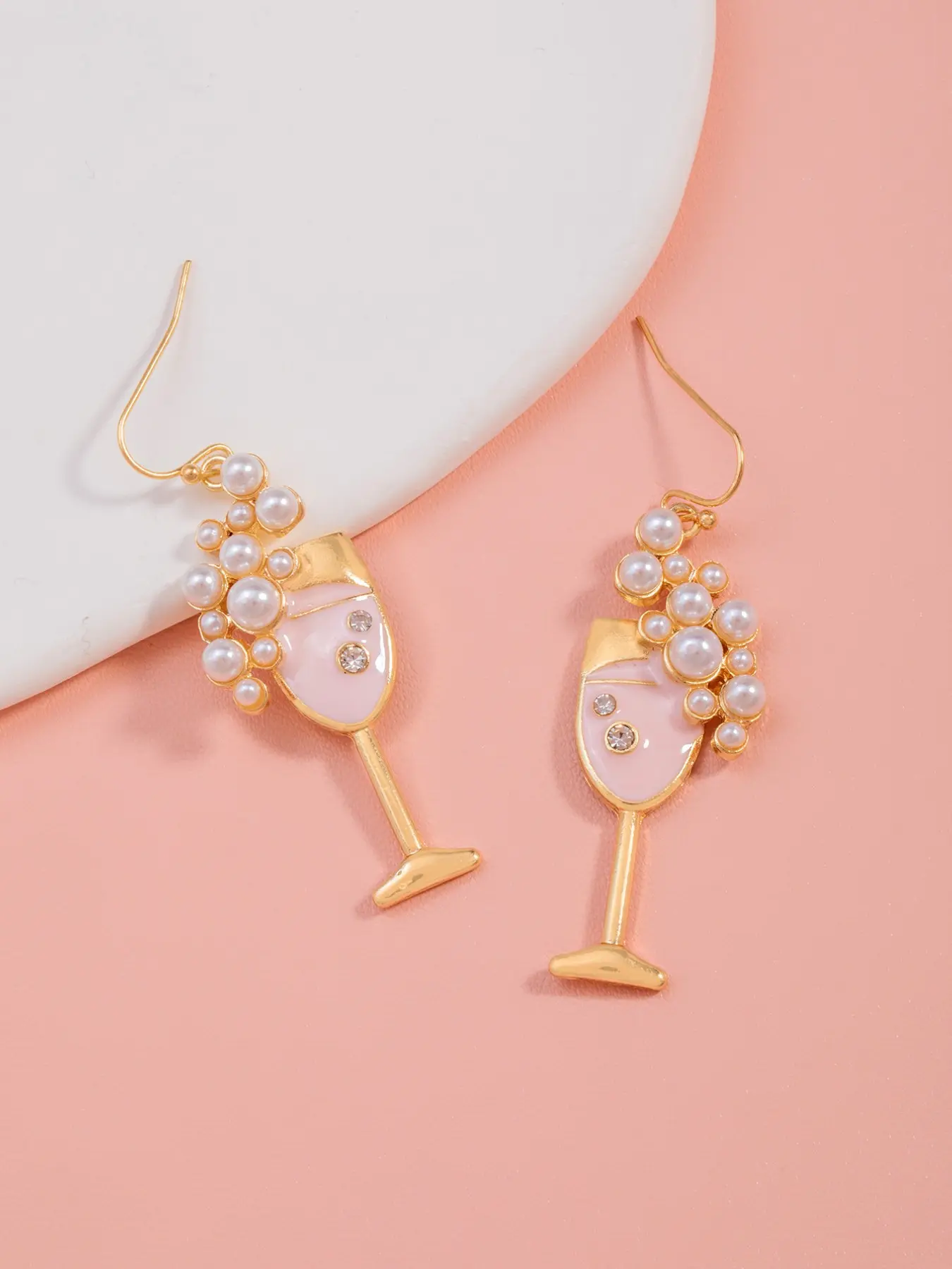 Pearl Drop Earrings for Women, Sweet Fashion Design, Perfect Gift for Her, Daily Casual Wear, Unique Personality Jewelry