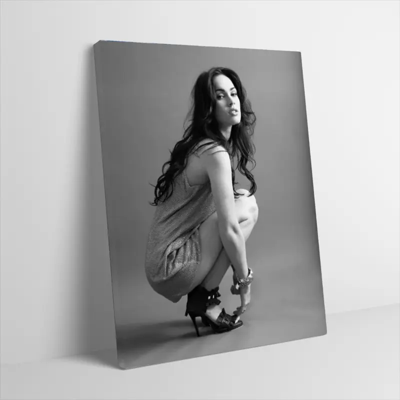 Megan Poster Canvas Fox Wall Art Vintage Black and White Portrait Photo Print Hollywood Actress Model Aesthetic Wall Decor for Bedroom Living Room Dorm Room Apartment Man Cave Gift Unframed
