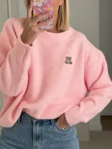 Cute Fall Winter Long Sleeve Sweater for Women, Crew Neck Teddy Bear Patch Knit Pullover, Soft Lightweight Pullover Sweaters for Women, Relaxed Fit Casual Sweaters for Women for School, Travel, Shopping, Holiday & Everyday Wear