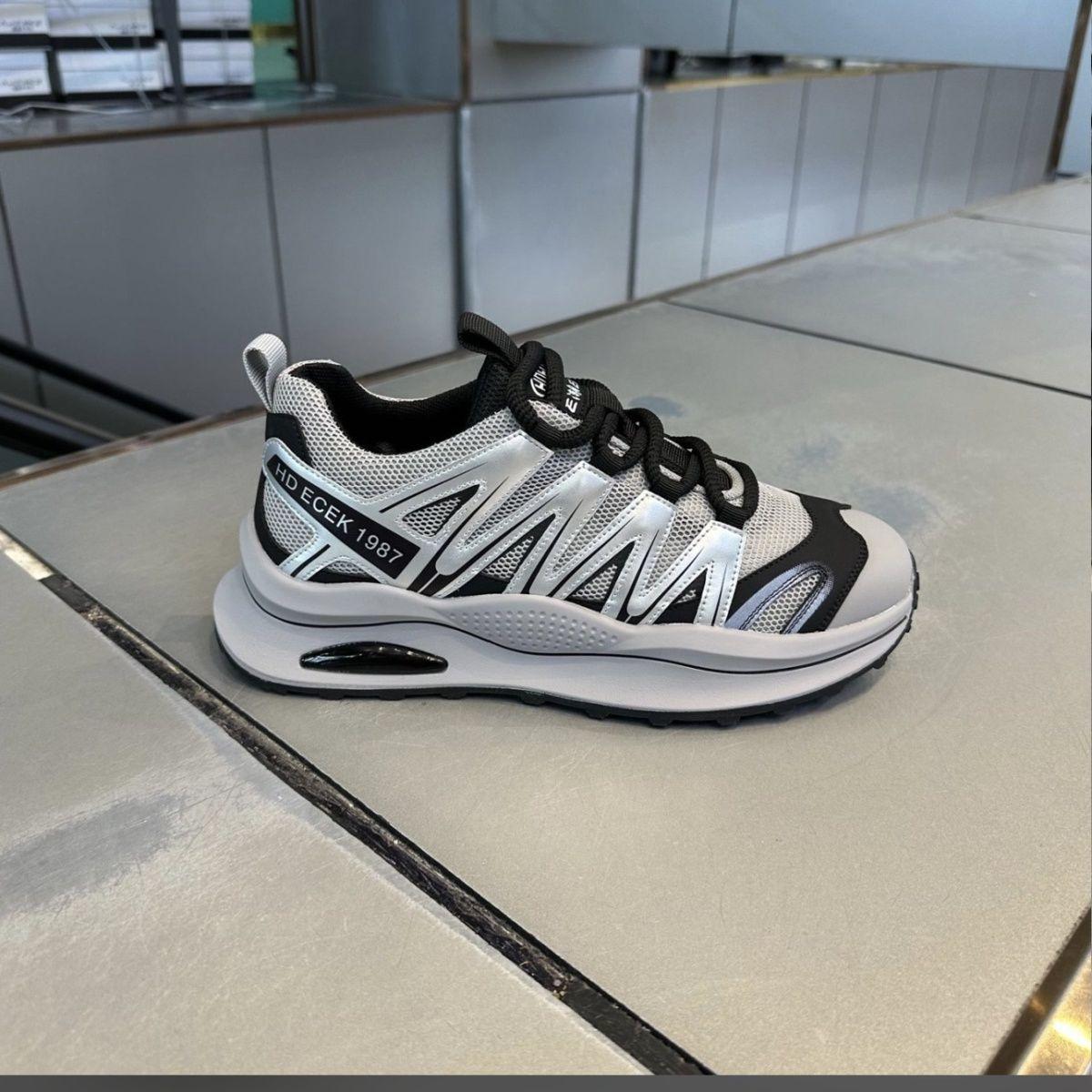 Men's thick-soled sneakers, height-enhancing, comfortable, lightweight, trendy shoes, color-blocked, low-top, lace-up, mesh, breathable men's shoes