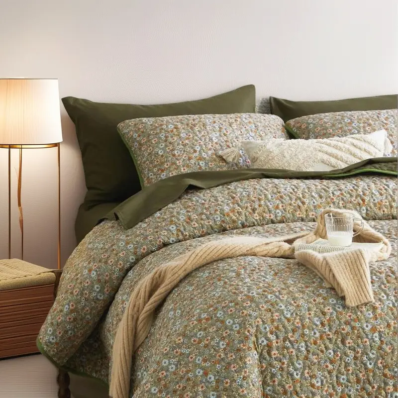 Comfort Blanket Floral Bedding Sets, Cooling 3-Piece Reversible Marshmallow Comforter Lightweight Duvet Cover Quilt Set, Vintage Cottagecore Shabby Chic Olive Green Queen Full Size Seersucker Organic Cotton Percale Bamboo Sheet Set for Women, Matching Bli