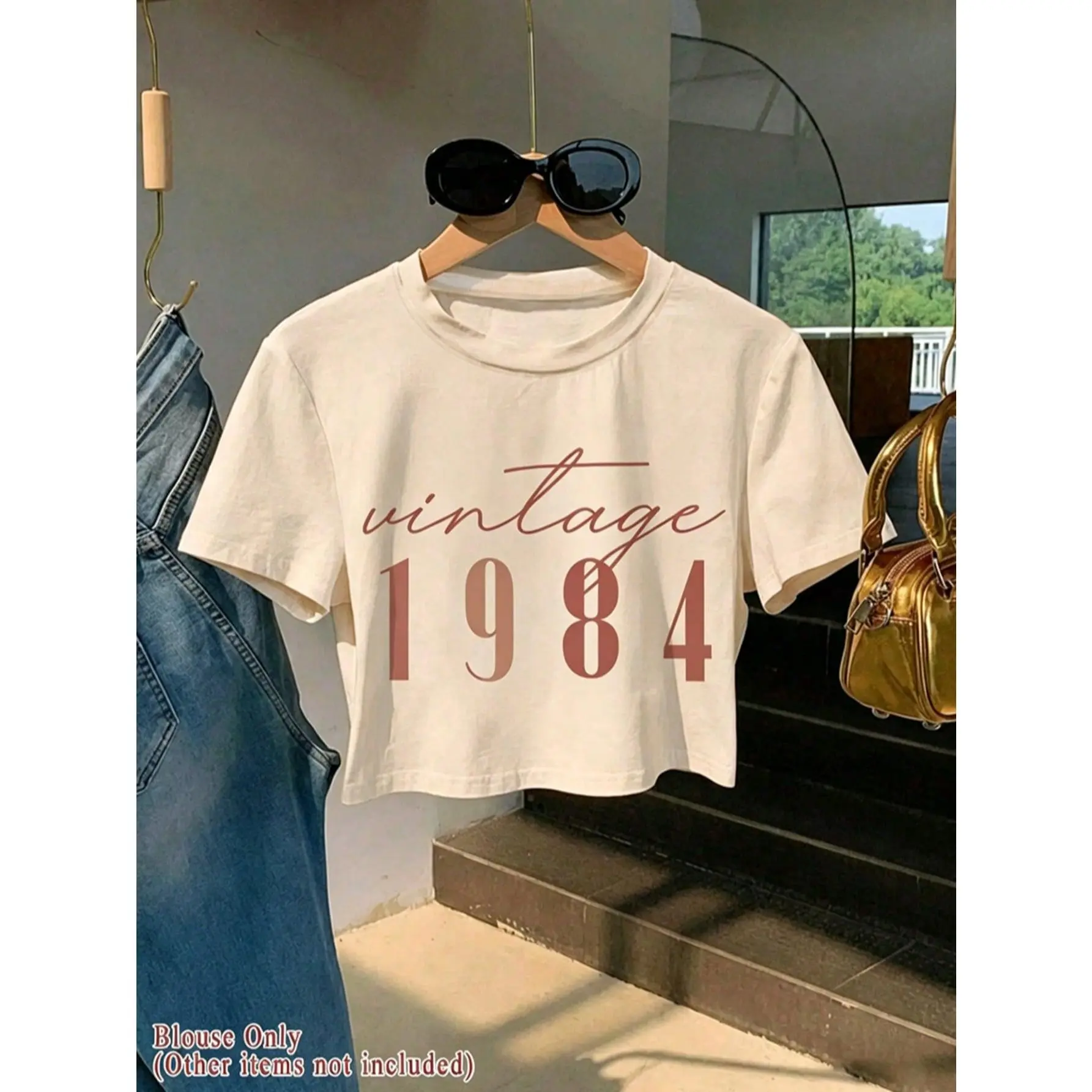 Women White Vintage 1984 Letter Print Crop T-Shirt, Crew Neck Short Sleeve Slim Fit Y2K Baby Tee, Retro Birth Year Graphic Casual Summer Cropped Top