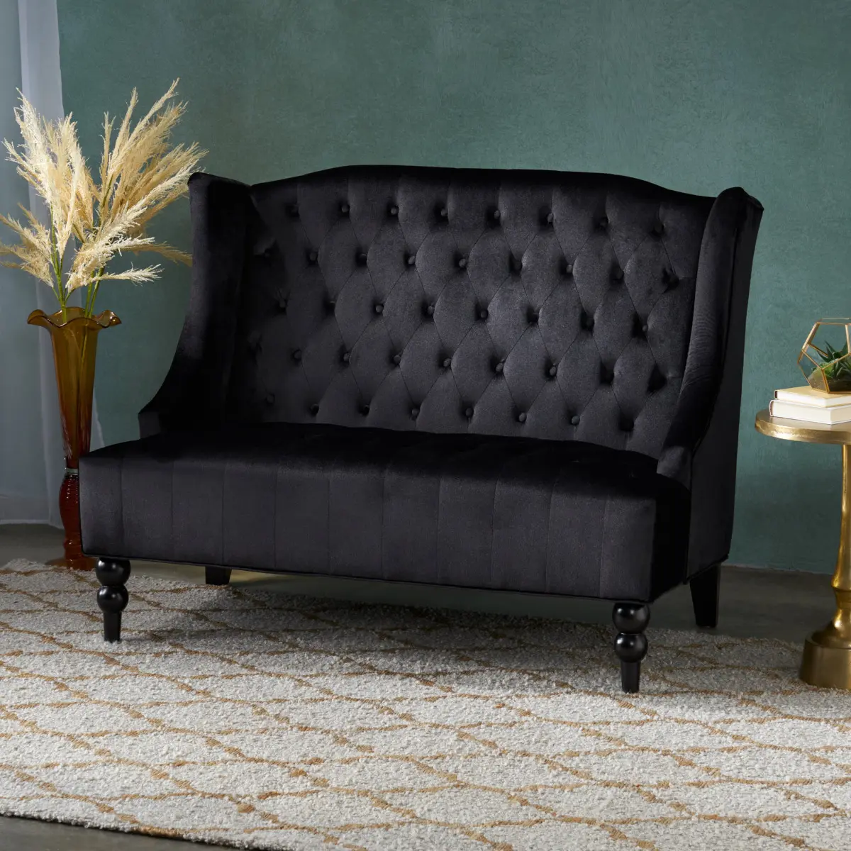 LOVESEAT