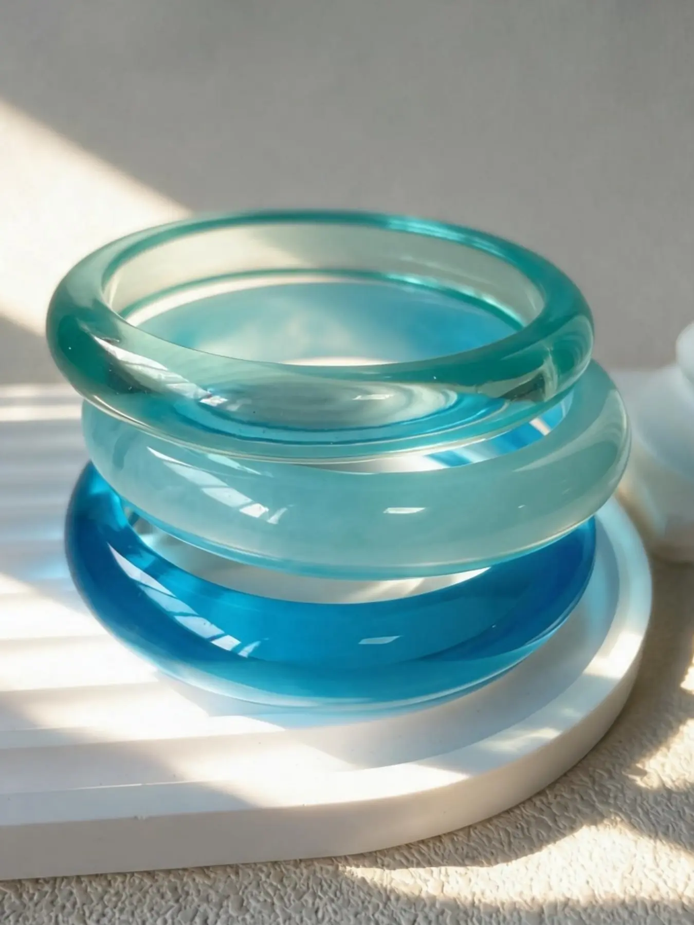 3Pcs Women'S Bangle Featuring Clear Resin And Blue Circles,Perfect For Casual Daily Wear Or As A Small Gift For Friends,Jewelry Bracelets