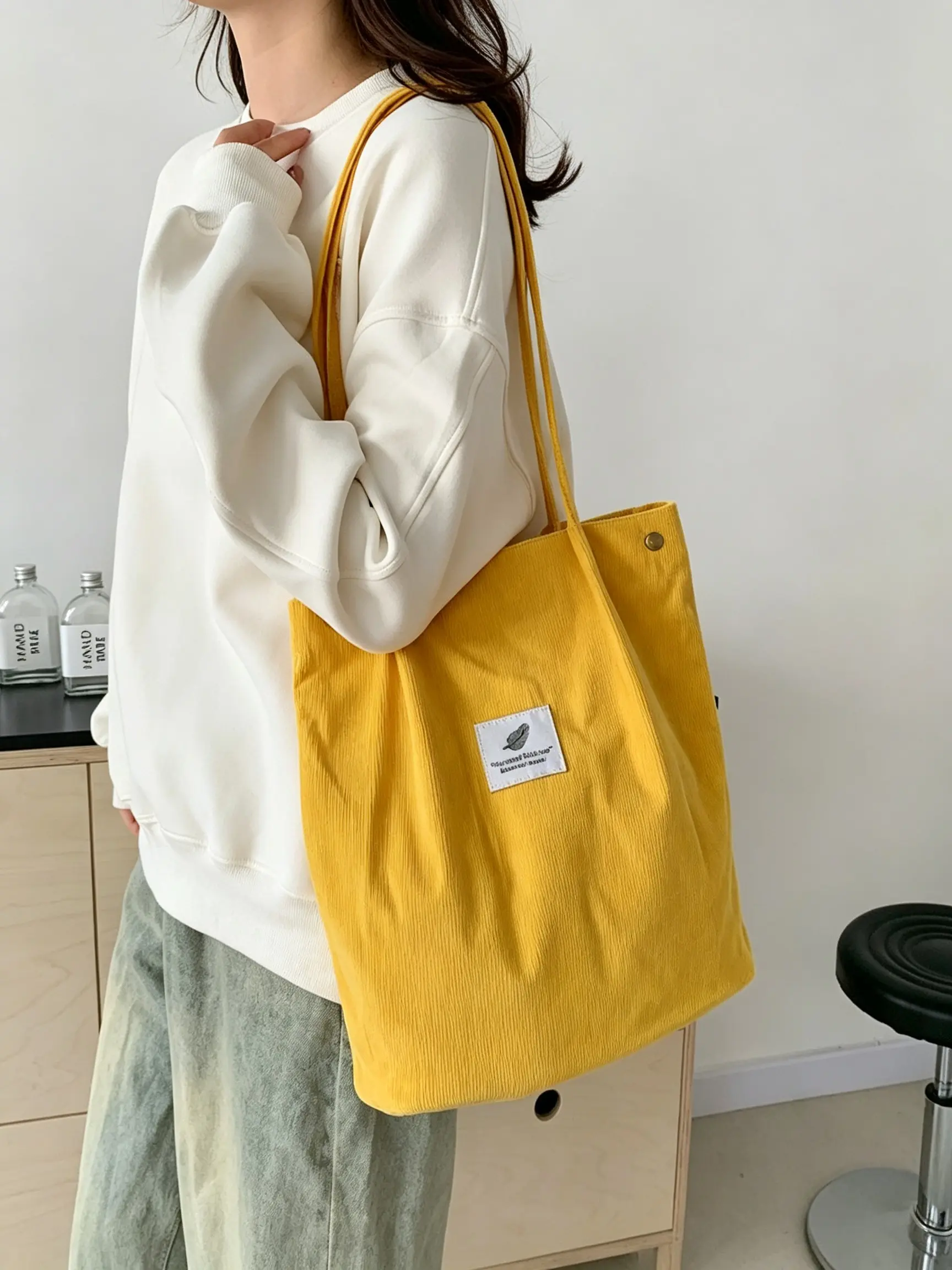 1pc Solid Velvet Tote Bag, Magnetic Closure, Soft Durable Fabric, Large Capacity, Versatile for Daily Use, Shopping, Travel