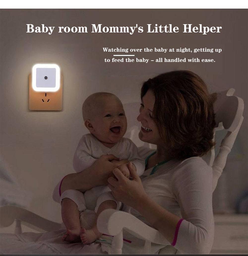 Smart Sensor Night Light Plug-in - Automatic LED Nightlight for Hallway, Bathroom & Bedroom