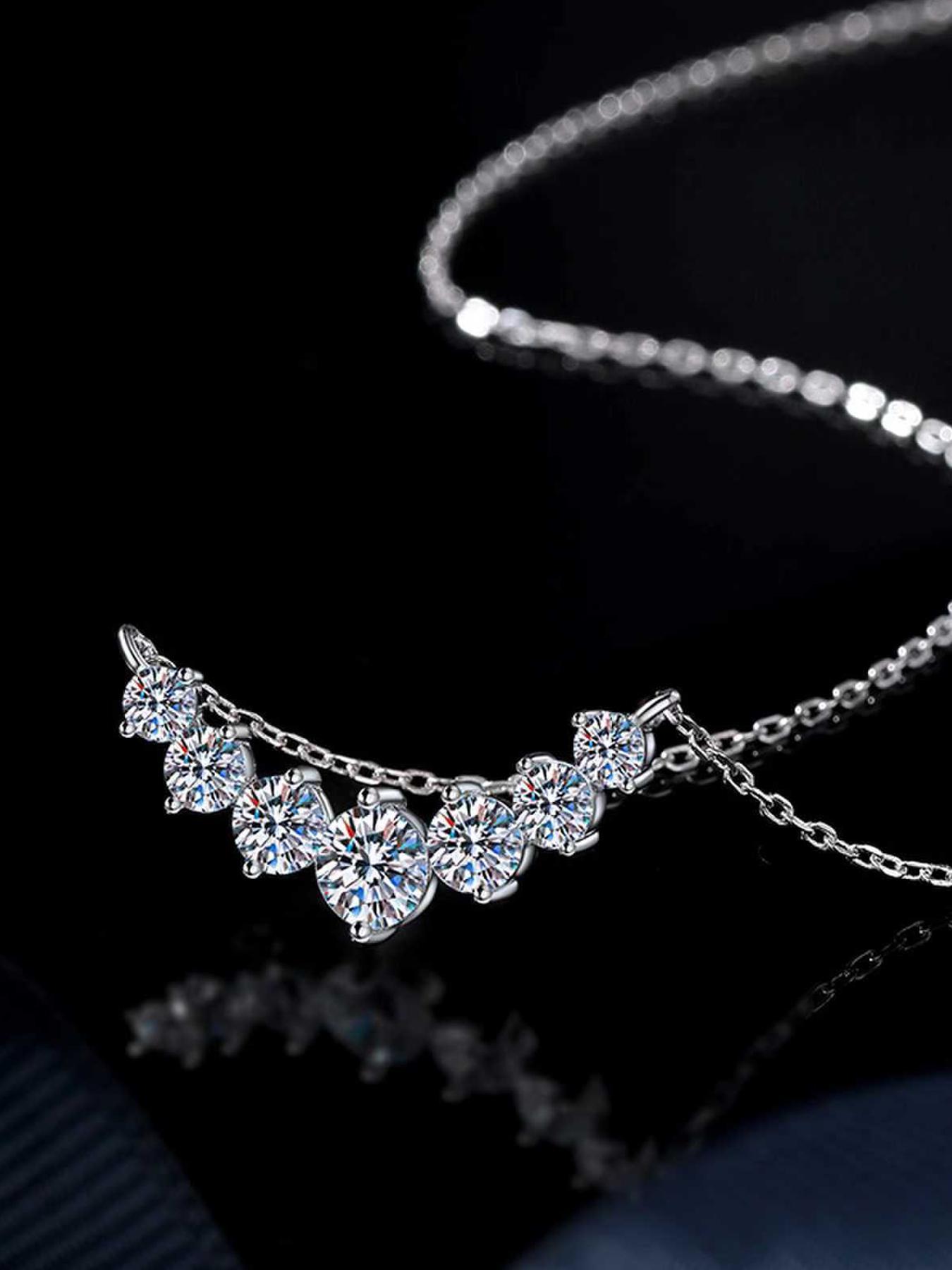 S925 Sterling Silver Synthetic Moissanite Necklace, Elegant Pendant Necklace for Women, Fashion Jewelry Accessories for Wedding, Engagement, Valentine's Day, Star Shine Necklace