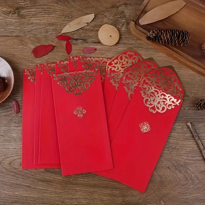 50 Envelopes Perfect for Christmas & New Year Gifts, Ideal Cash Gift Wrapping, Special Occasion Bags, Festive Packaging Solutions