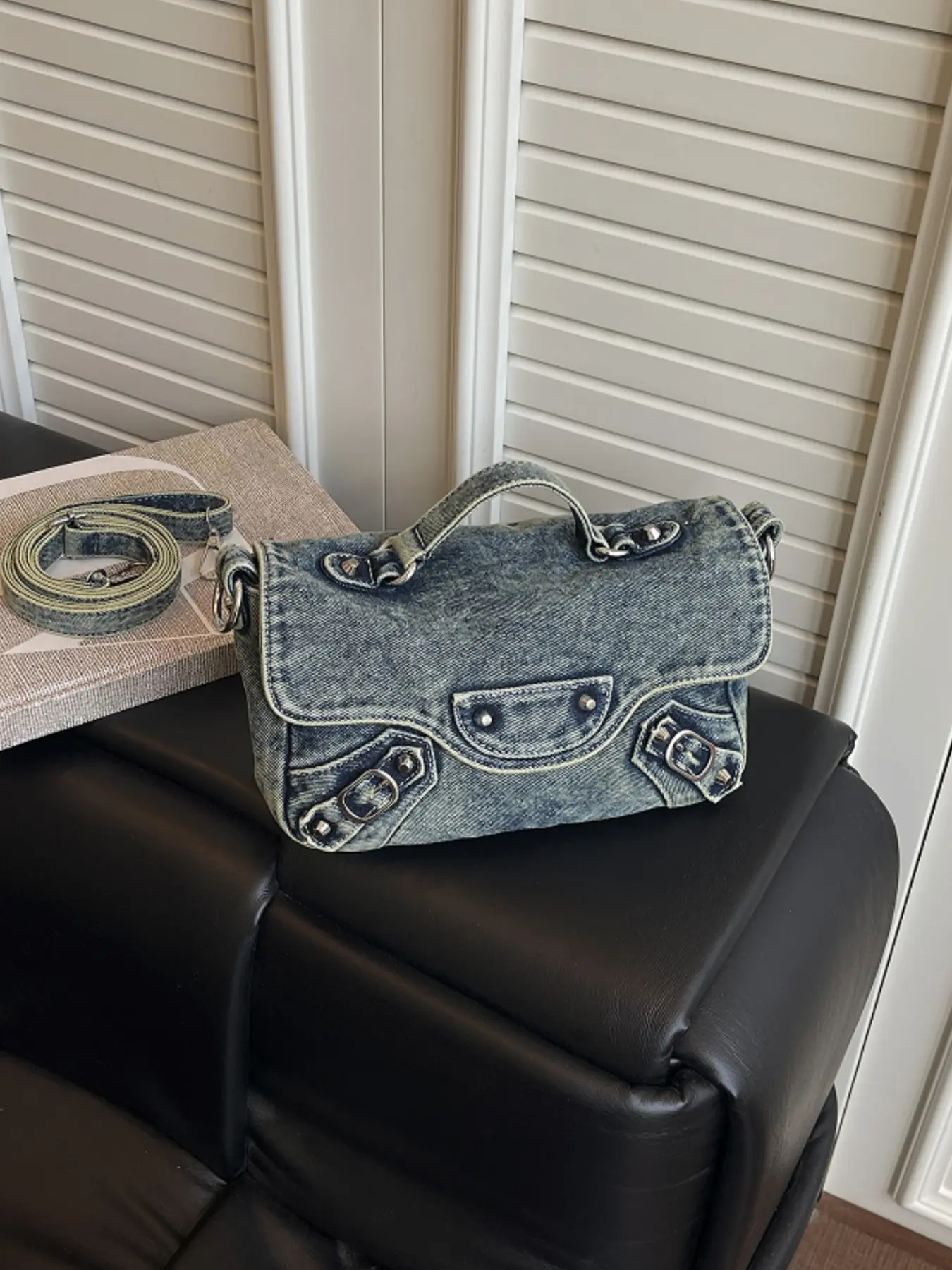 Vintage distressed denim flap top handle bag with metal buckle decorations, detachable and adjustable crossbody strap, simple and casual sweet-cool style everyday shoulder bag