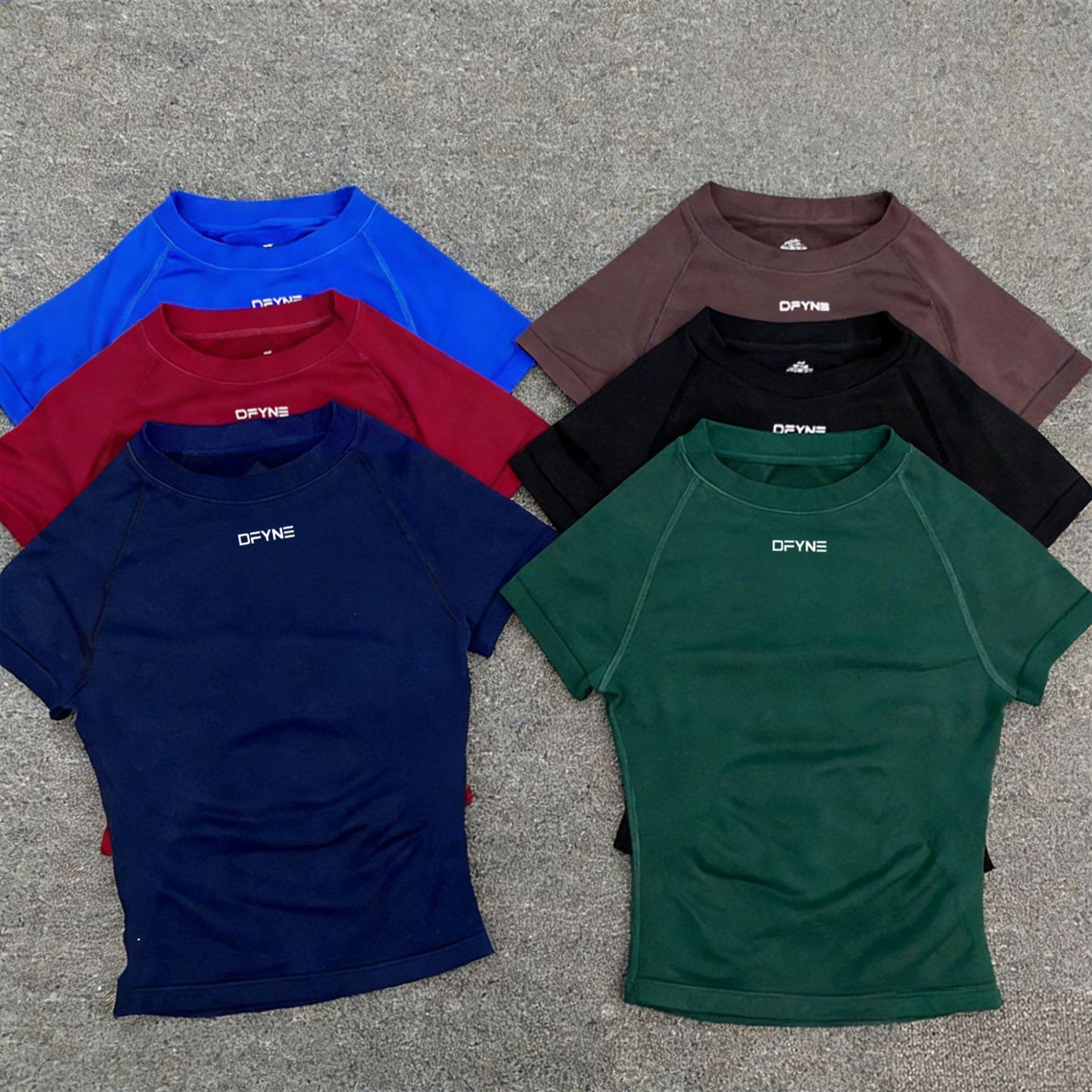 Say goodbye to stuffiness💦 DFYNE Seamless Knit Quick-Drying T-Shirt, making you love sweaty workout clothes