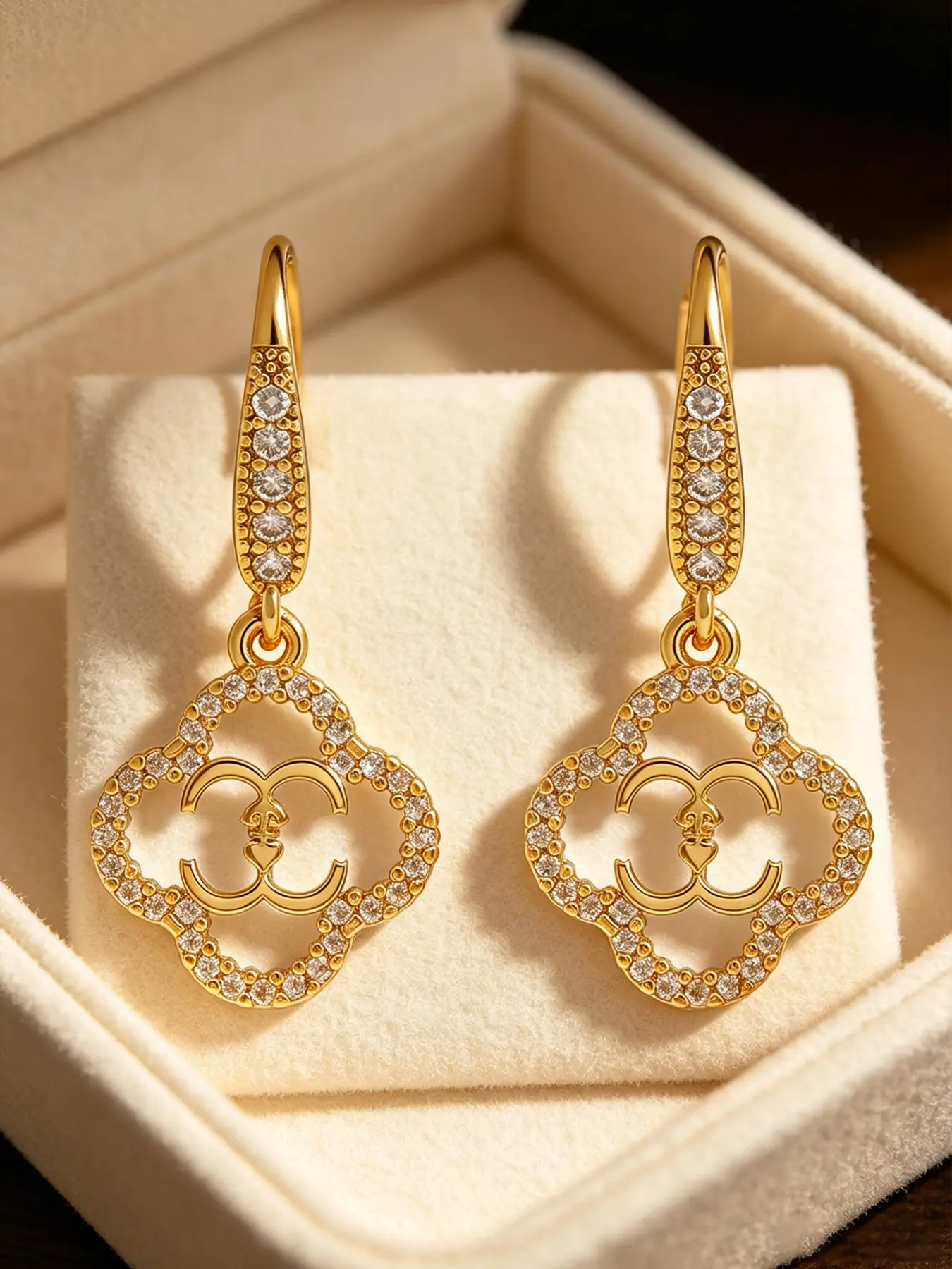 1 Pair Luxurious New Four Leaf Shaped Plated Gold Earrings With Sparkling Zirconia Paved Earhook Drop Earrings Dangling Earrings For Daily Wear Wedding Party Gift