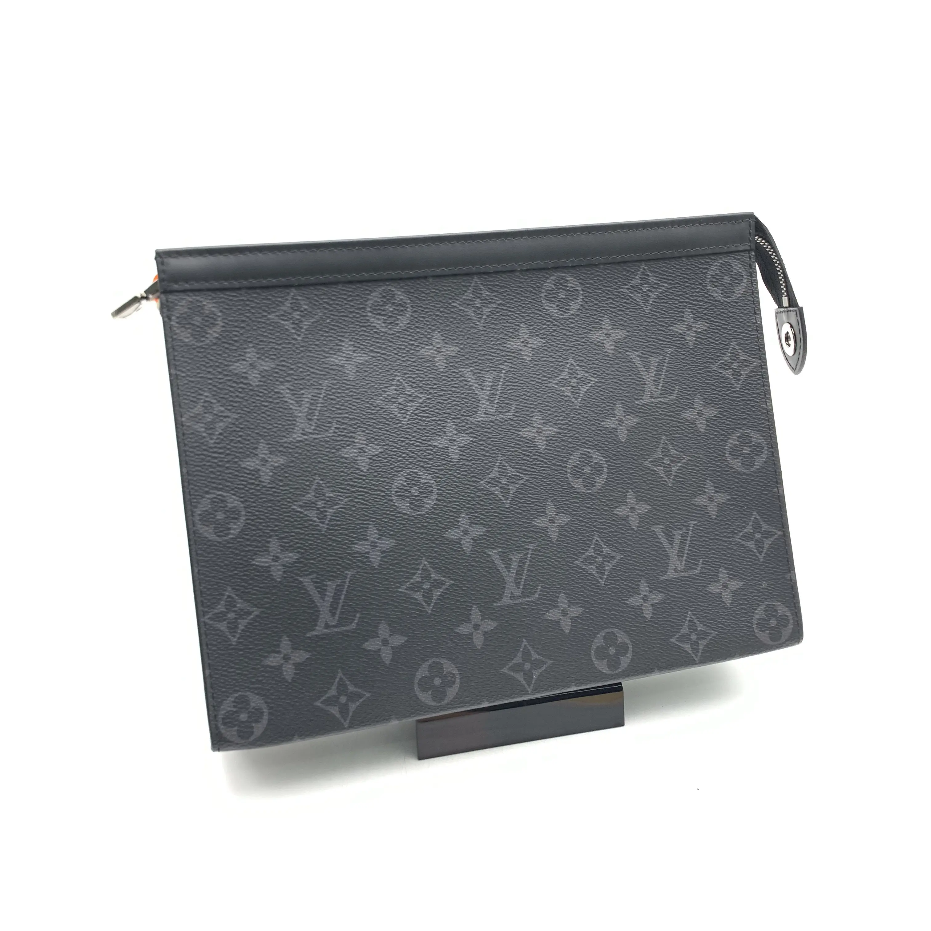 Pre-owned LV black monogram toiletry bag/10022661