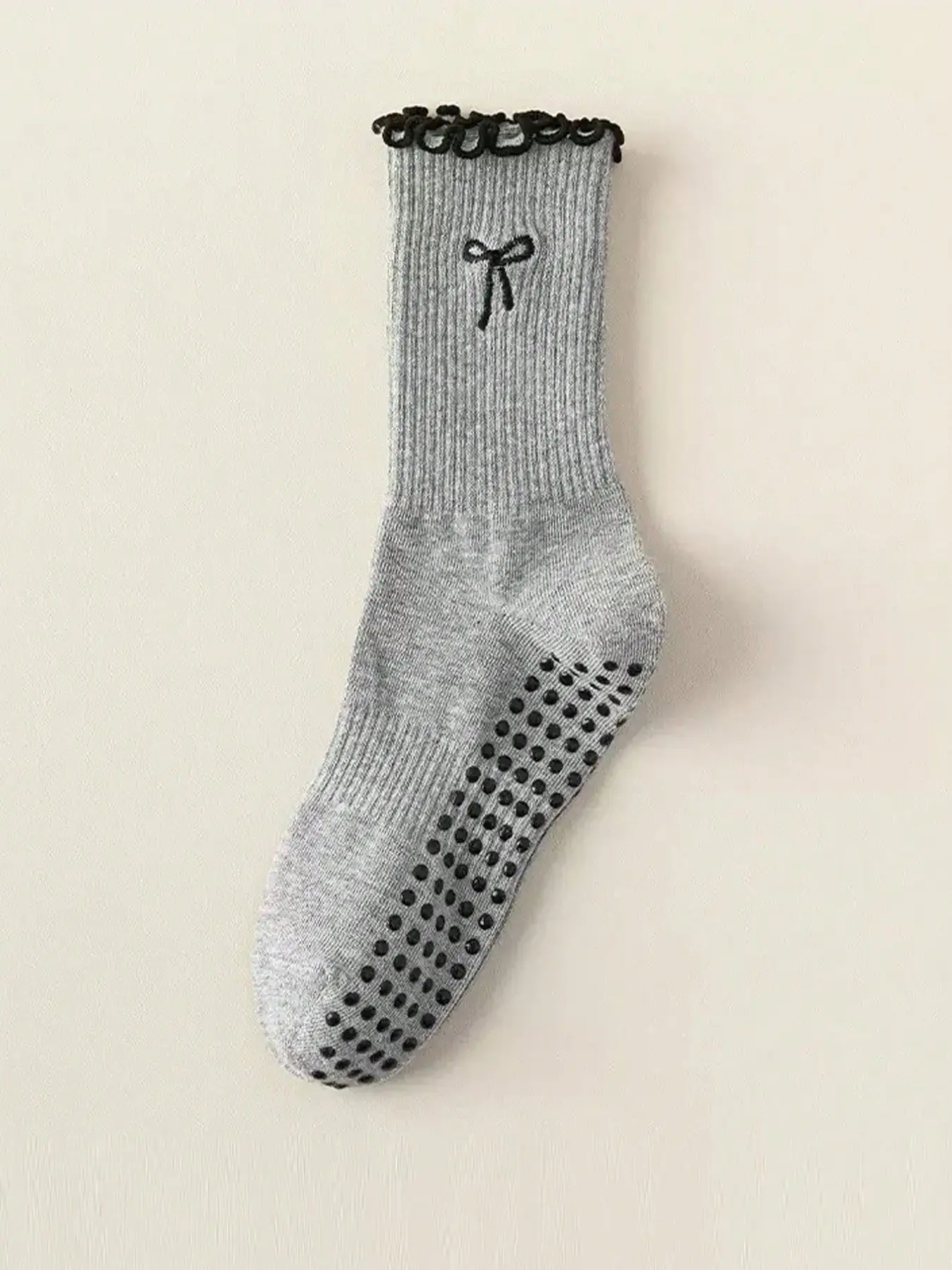 Women's Pilates Yoga Socks, Grip Sock, Workout Socks, Non-Slip 3D Silicone Design, Floral Bow Detail, Ideal for Dance, Fitness, Sports, All Seasons
