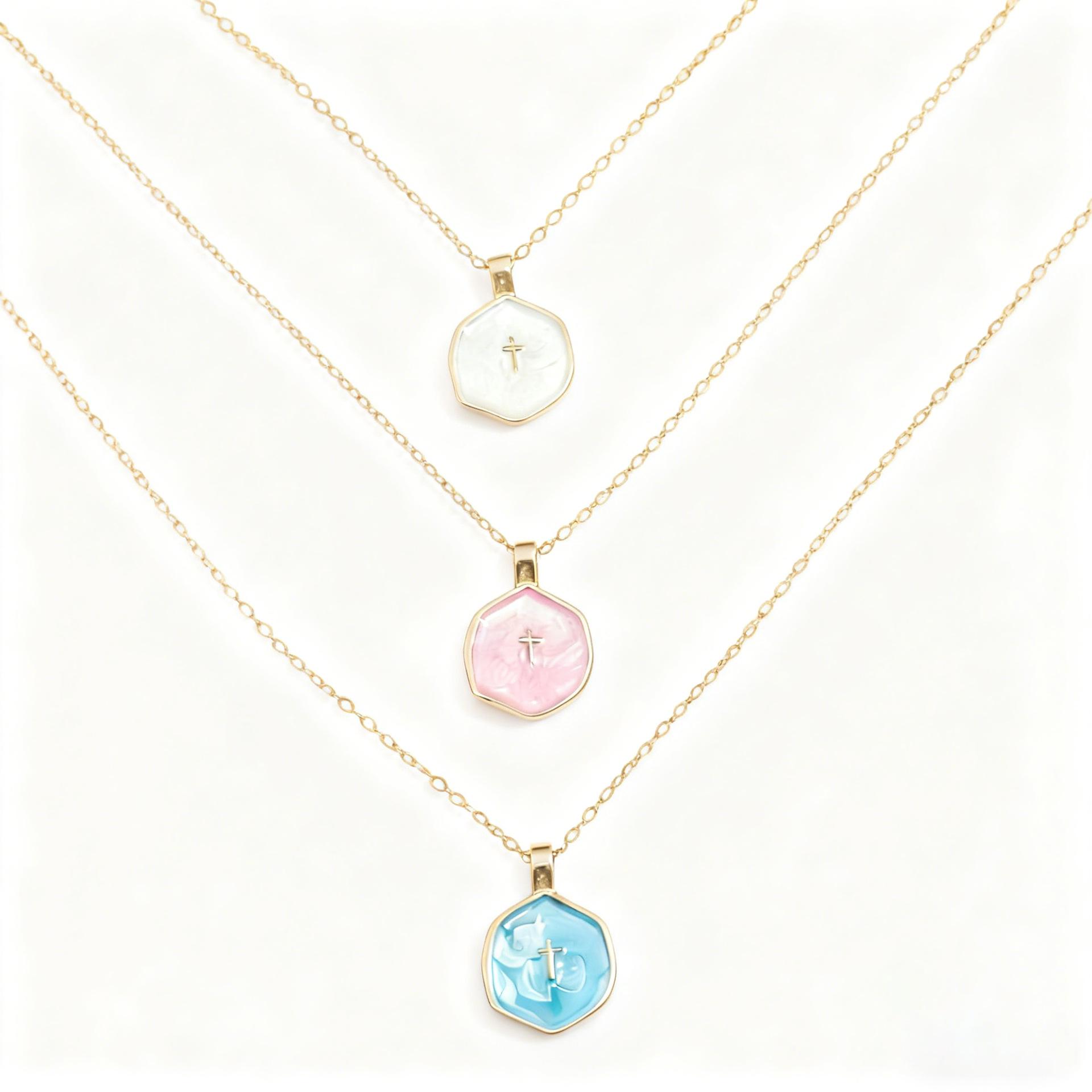 Women's 14K Gold Plated Cross Necklace - Exquisite and simple gold-plated cross pendant, elegant and hypoallergenic brass material