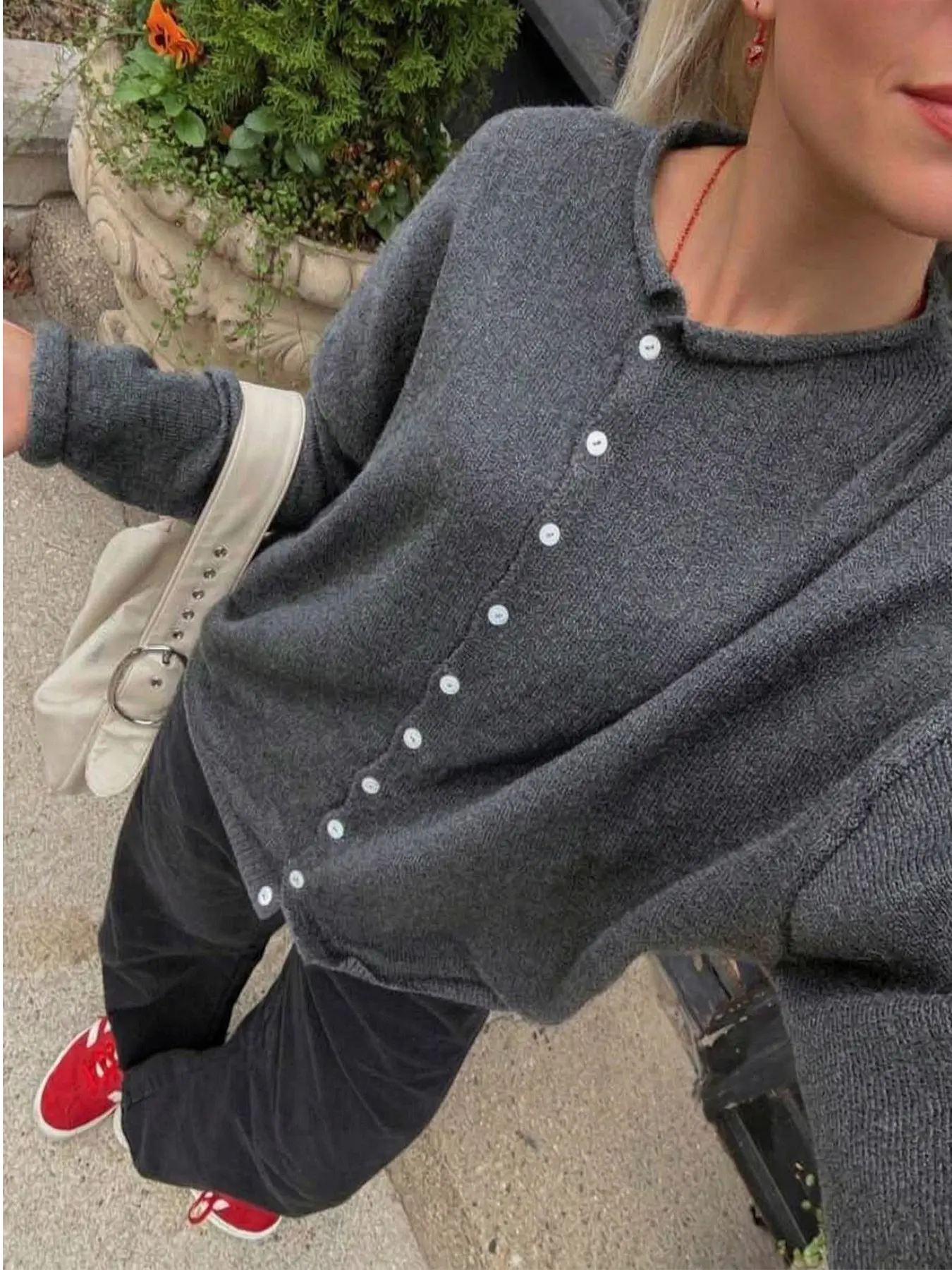 Women's Autumn Winter Long Sleeve Knitted Cardigan Sweater, Casual Round Neck Button Design, Comfortable and Stylish Outerwear, Knitwear