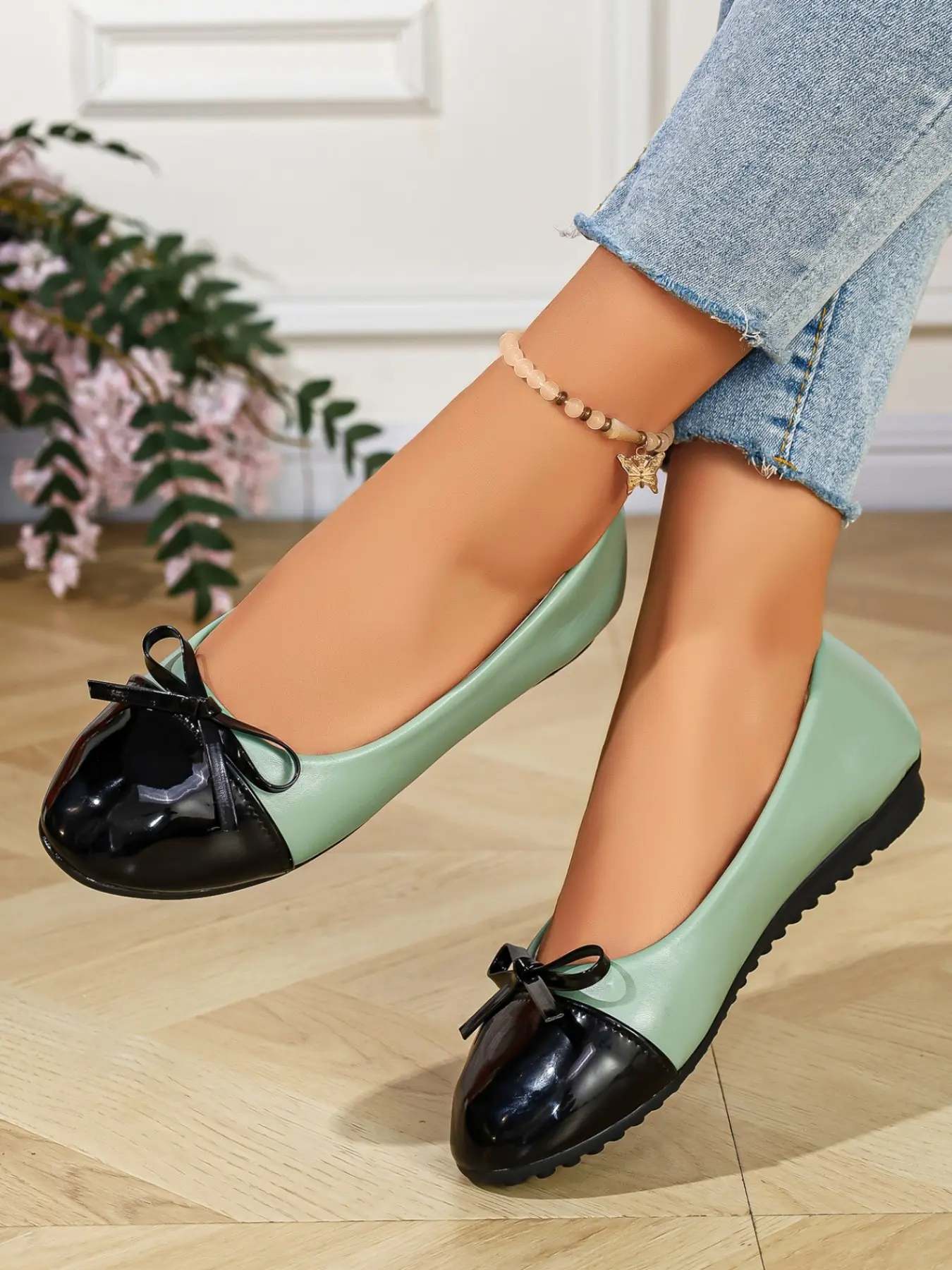 Women's Patent Leather Ballet Flat Shoes, Hidden Heel Anti-Slip Slip-On, Simple French Style for Daily Commute, Summer Casual Footwear