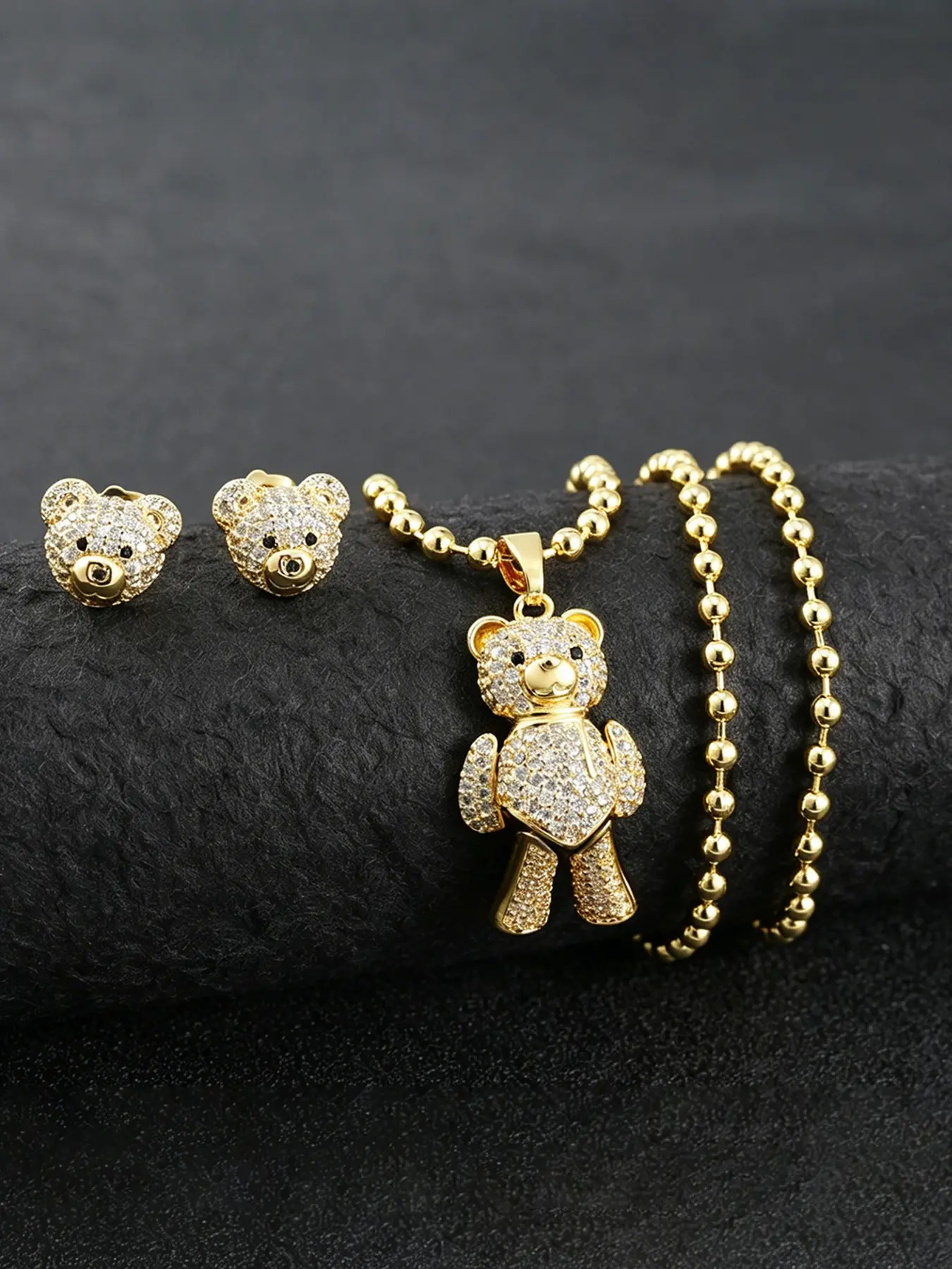 3pcs Cute Bear Cartoon Pendant Copper Necklaces Earrings Set with Earrings, Unisex Jewelry Gift for Couples and Friends, Perfect for Valentine's Day and Christmas