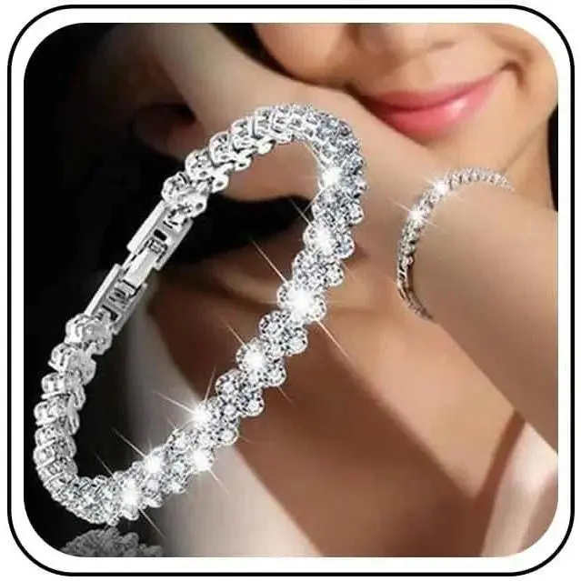 Andelaisi Boho Crystal Heart Bracelet Rhinestone Heart Link Chain Bracelet Sparkly Crystal Cz Bracelet Vintage Heart Chain Hand Bracelet Cz Tennis Slave Chain Bracelet for Women (Gold)