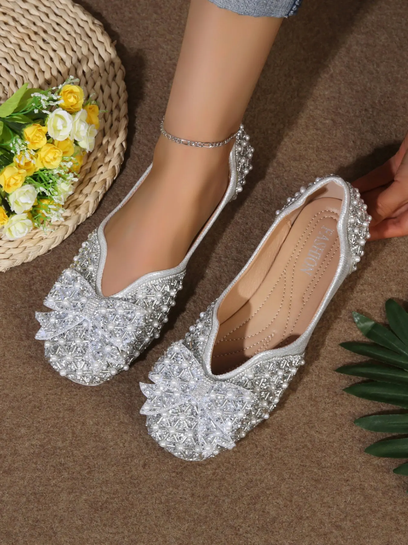 Women's Pearl Bow Low Heel Flat Shoes, Sparkly Rhinestones Soft Sole Ballerina Flats Shoes, Comfortable Party Evening Wear, Versatile Slip-Ons, Soft Soled Shoes