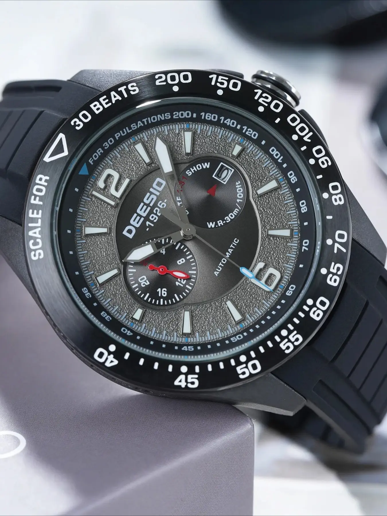 Deesio Official Men's Upgrade Carbon Fiber Automatic Watch，30M/3Bar Water-Resistant 24H Format + Full Calendar Luminous Hands |Textured Oil-Pressed Dial | Flexible Silicone Strap —80gUltra-Lightweight Sporty Design for Dynamic Lifestyle