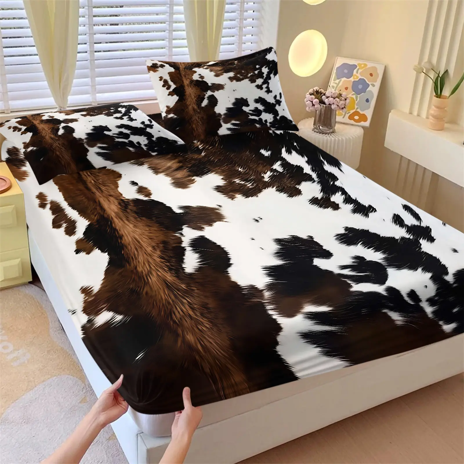 3-Piece Fashion Brown Cow Hide Print Fitted Sheet Set,1 Fitted Sheet+2 Pillowcases,Soft Cozy Fabric,HD Digital Print,All Season Bedding,Deep Pocket Non Slip Bed Cover,Easy Care Bedding for Guest Room & Western Style Present Bedsheet Sets