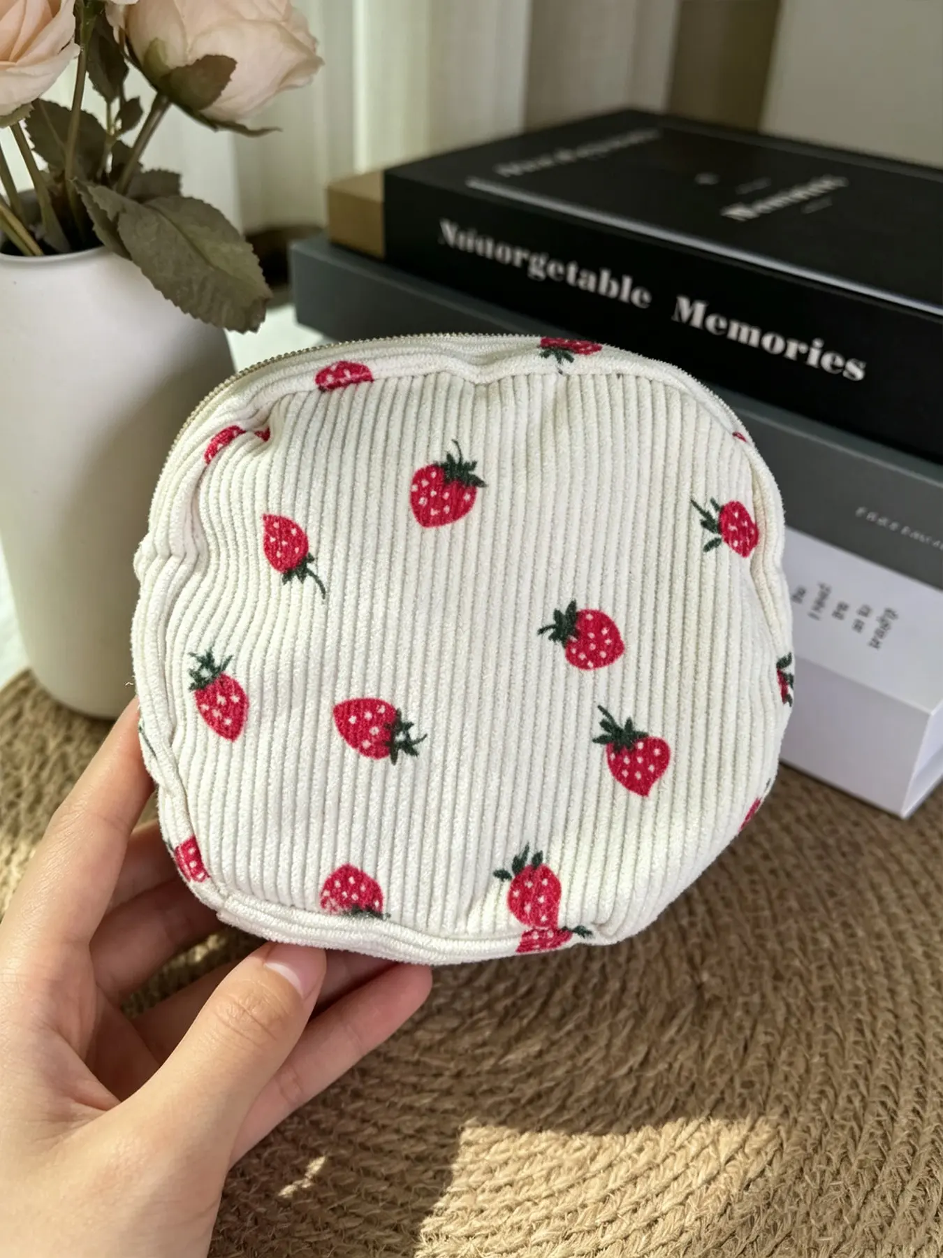 Japanese Style Strawberry Embroidered Velvet Pouch, Compact and Durable, Reusable Storage Bag, Ideal for Students and Travelers