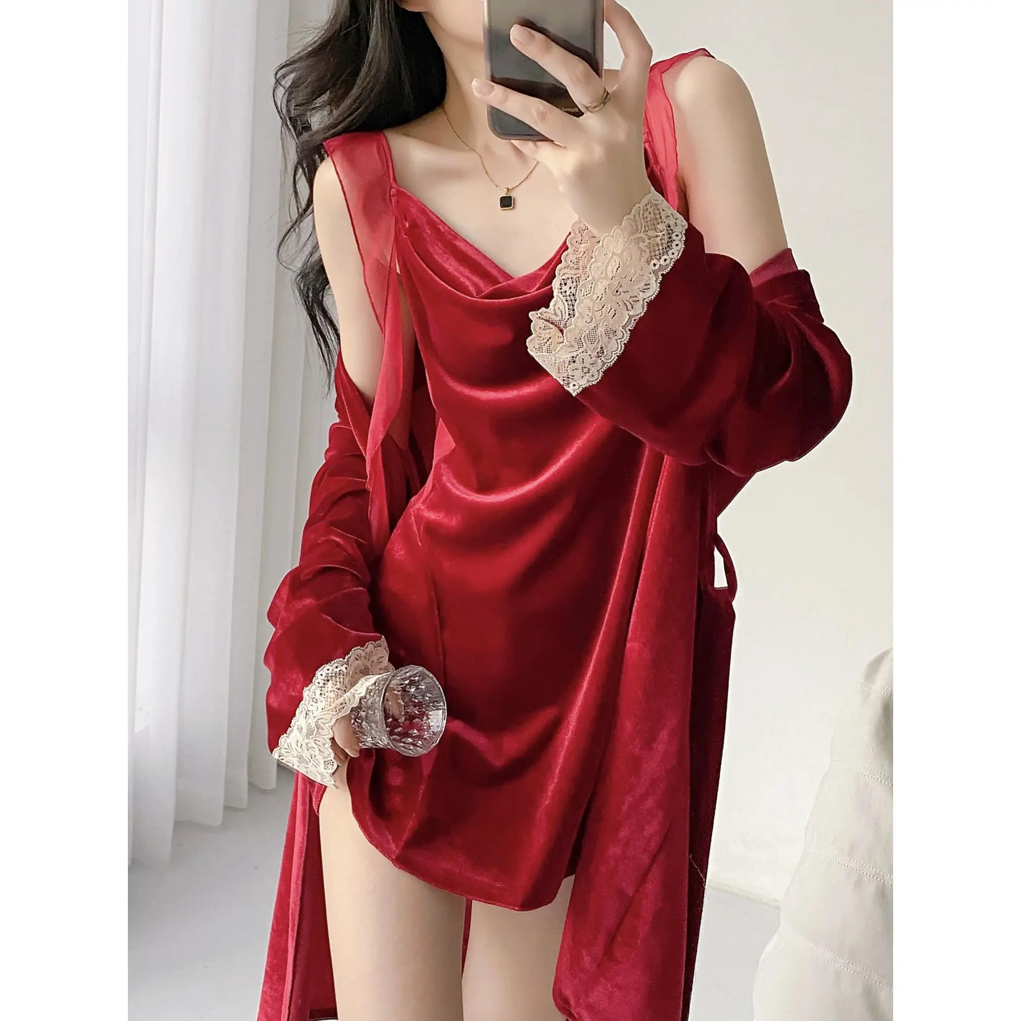 Ribbon Nightgown and Robe Two-Piece Set, Golden Velvet Pajama Set, Sexy and Sensual Style Pajamas, Women's Autumn and Winter Sleepwear, High-End Loungewear, Outerwear-Friendly Homewear, Includes Free Padded Bra