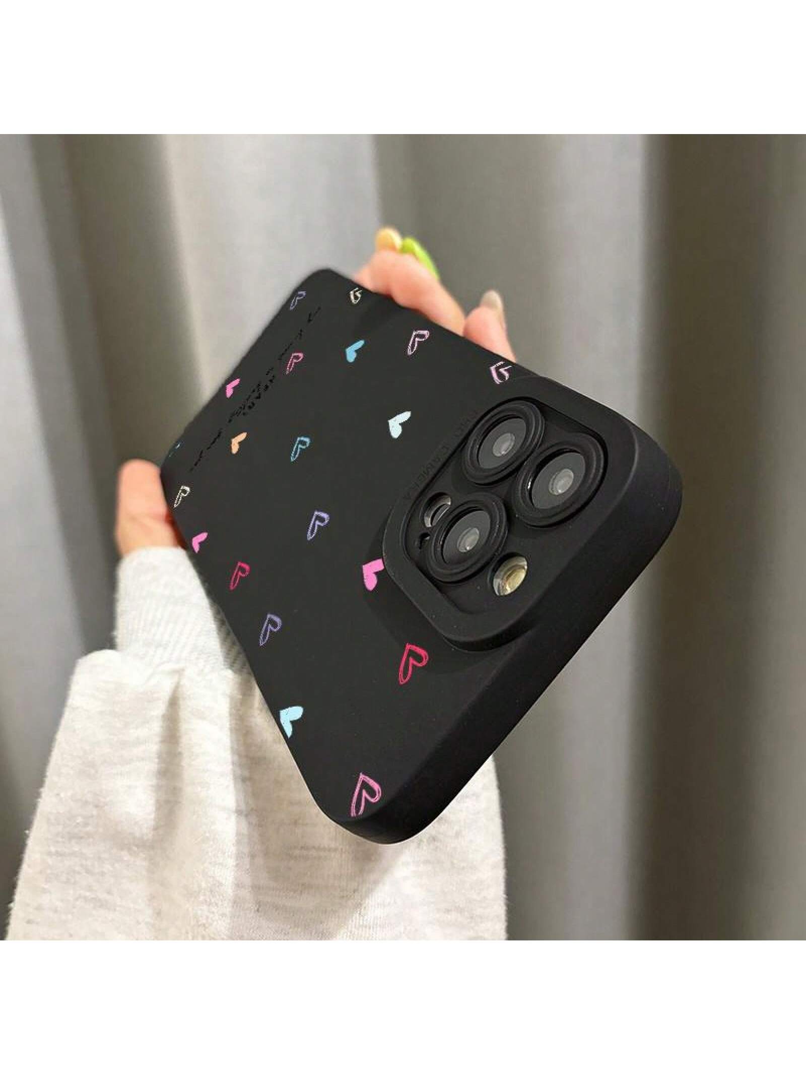 A Stylish And Innovative Phone Case Featuring A Colorful Hearts Design, Designed To Be Shock-Resistant, Compatible With Various  Models Including 16, 15, 14, 13, 12, 11 Plus, Pro Max, XS, XR, Mini, 7, 8, SE2, And SE3.