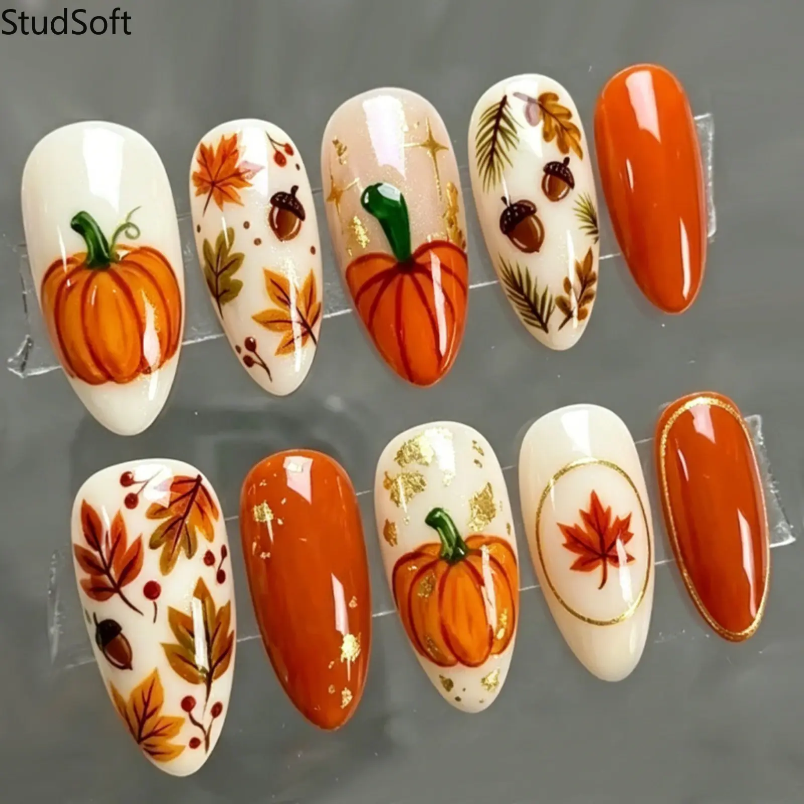 30pc Fall Press on Nails Almond Medium Fake Nail Patches Glossy Pumpkin Maple Leaf Gold Foil Artificial Nails Reusable Thanksgiving Manicure Kit