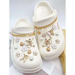 22 Piece Chains, Rhinestone Sparkle Butterflies, Flowers, Abs Pearl Accessories, Easy Install Detachable DIY Jewelry Set, Charm Accessory, Charms For Crafts, Floral Charm, Craft Embellishments # chain shoe accessory decoration trendy hole fashion fit