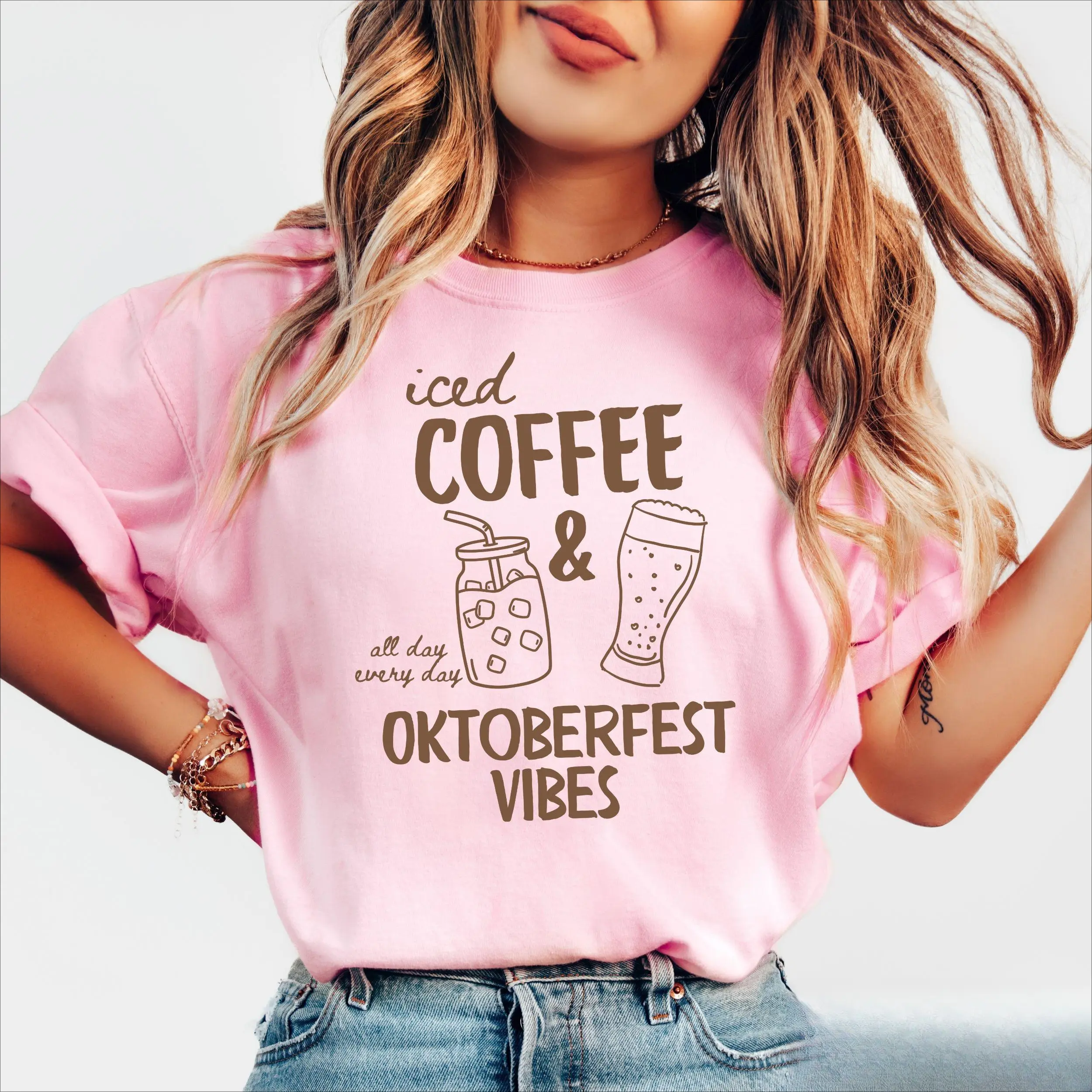 Women's Retro Beer-Themed T-Shirt - Munich Oktoberfest Style, Poly-Cotton Text Graphic Tops, All Seasons Casual Tee for Beer Lovers with "Prost" (Cheers), Great Holiday Gift for Friends