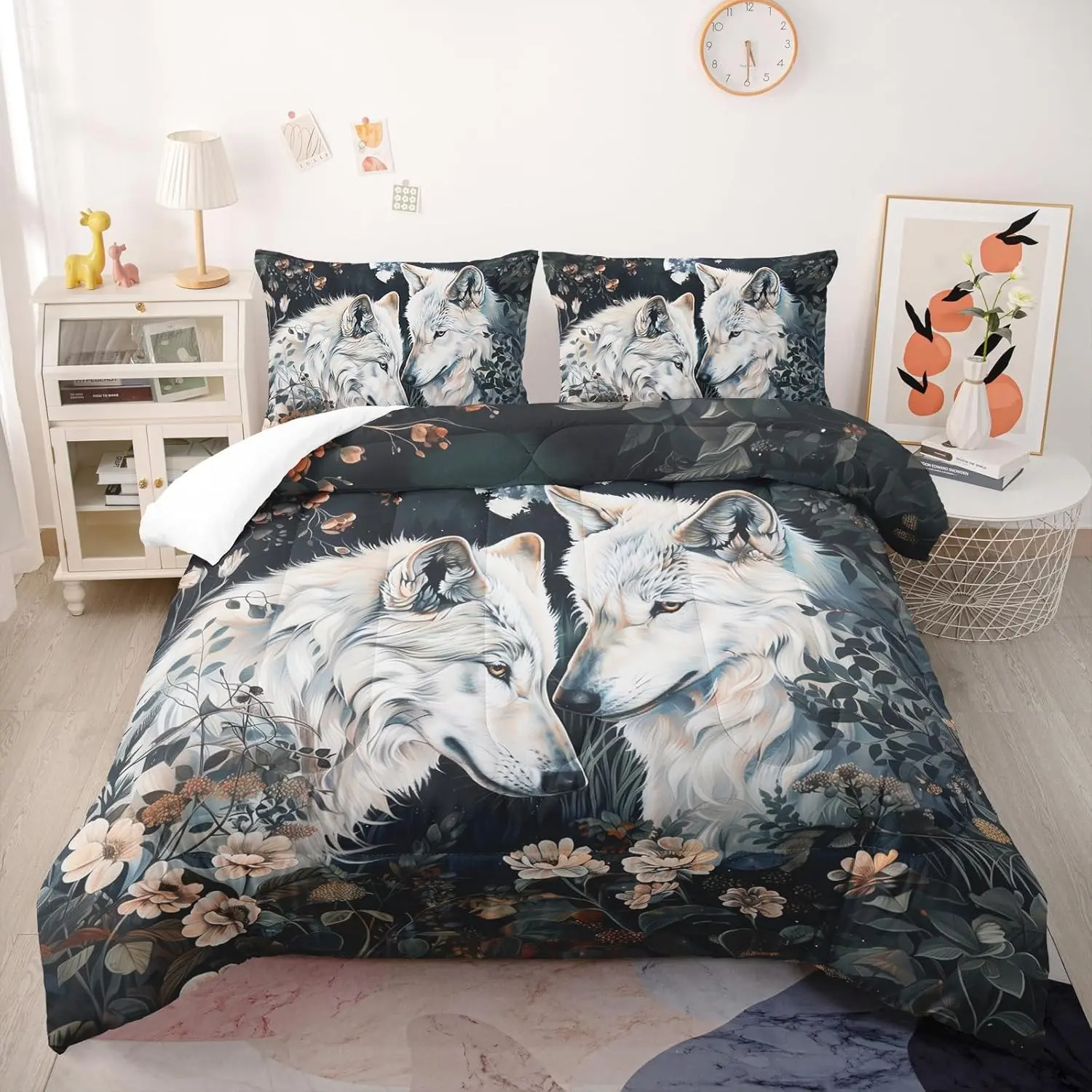 3pcs Boho Rose Wolf Bedding Set, Full Size, Fashionable Bed Linen, Soft Comfortable Quilt, Includes 1 Quilt, 2 Pillowcases