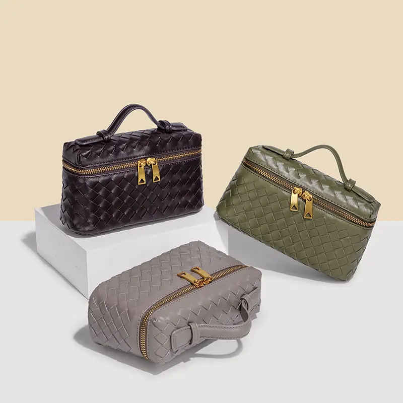 Women's New Handwoven Compact Box Shape Lunch Box Bag - Vintage Weave Pattern Purse with Adjustable Strap, Handheld Shoulder Crossbody Gym Bag, Small Handbag