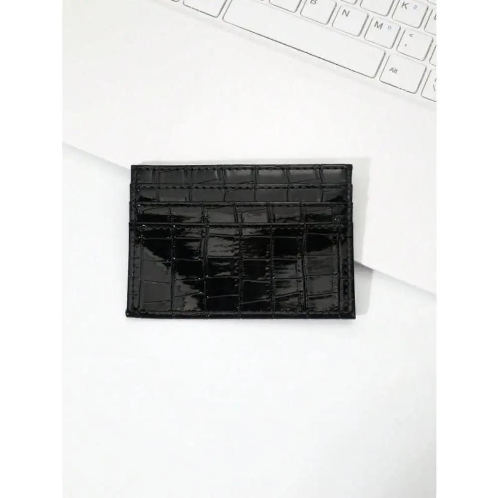 Women's Minimalist Crocodile Print PU Card Holder Wallet - Lizard, Modern, Multi-Purpose Women's Wallets, Lightweight, Zipper-Closure, Multi-Slot Accessory for Business Credit Card Storage, Sports Use, Lizard Women's Wallets
