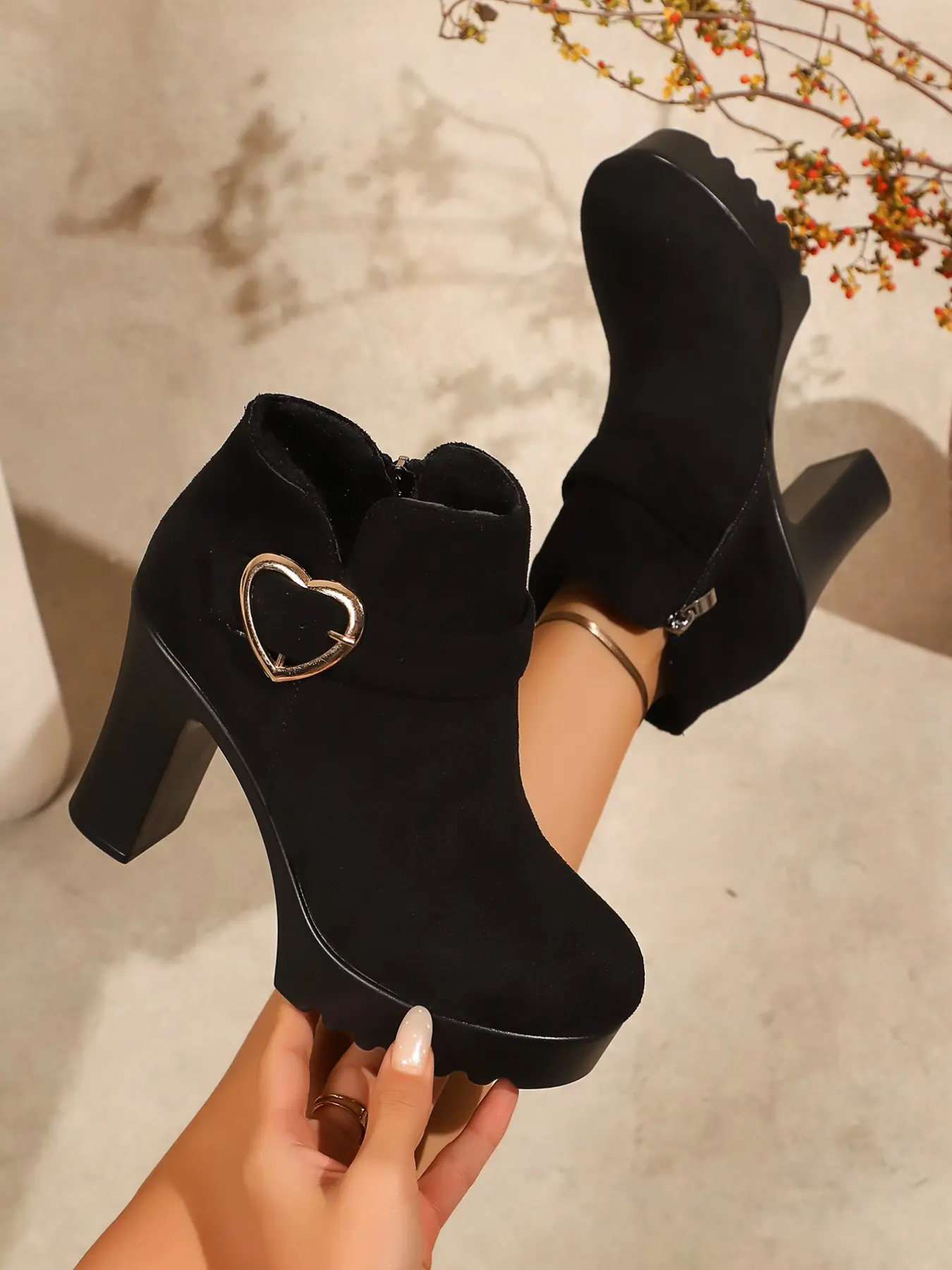 Faux Fur Heart Buckle Chunky Heel Short Boots, Waterproof Platform Side Zip Sweet High Heeled Ankle Boots, Women's Fashion Footwear
