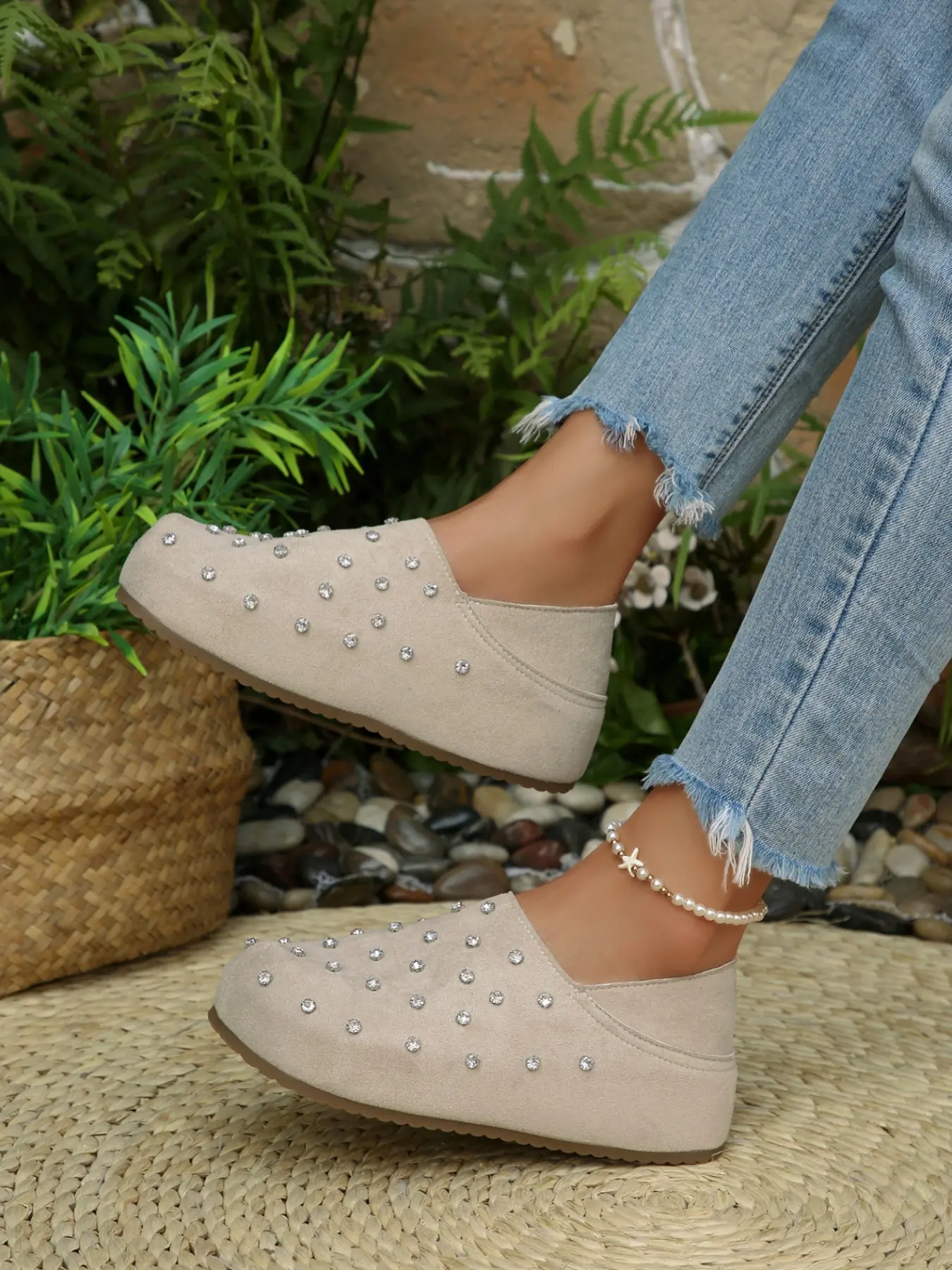 2026 New Style Bestseller, Lazy Pastoral Casual Style, Multi Colors Available, Rhinestone Decor Foldable Heel Two-Way Wear Closed Toe Mules, Soft Delicate Faux Suede Fabric, Lightweight Flexible Anti Slip Flat Sole, Can Be Worn As Full Shoes Or Backless S